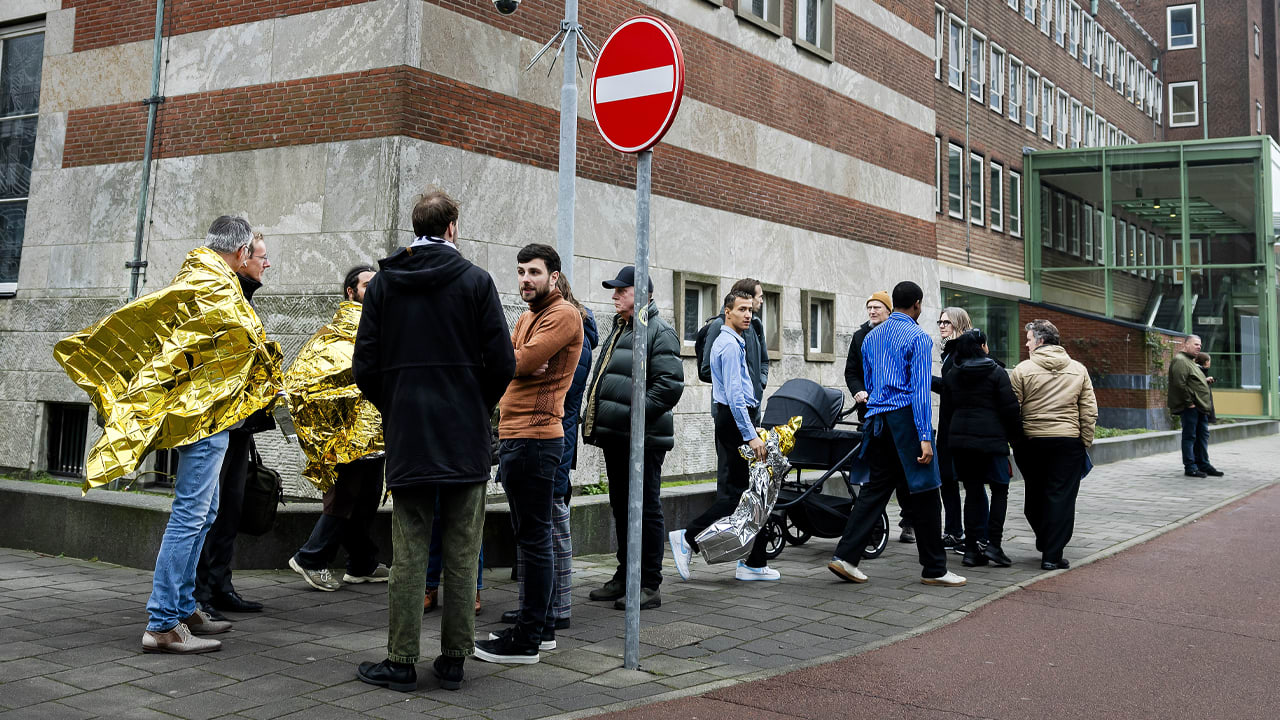 Ministeries van Economische Zaken en Landbouw ontruimd vanwege indringer