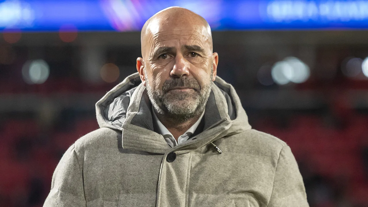 PSV-icoon kritisch over contractverlenging Peter Bosz: 'Ik had voor een frisse wind gekozen'
