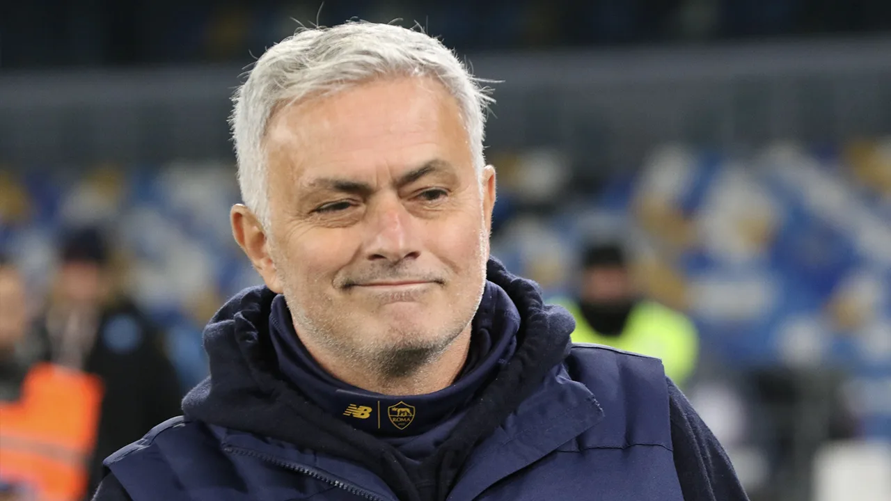Officieel: José Mourinho keert na ruim twintig jaar terug als trainer in Portugal