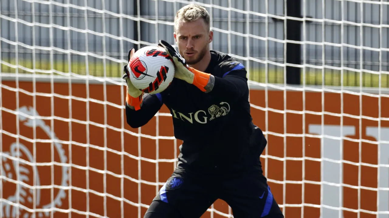 Flekken debuteert in de basis bij Oranje tegen Denemarken