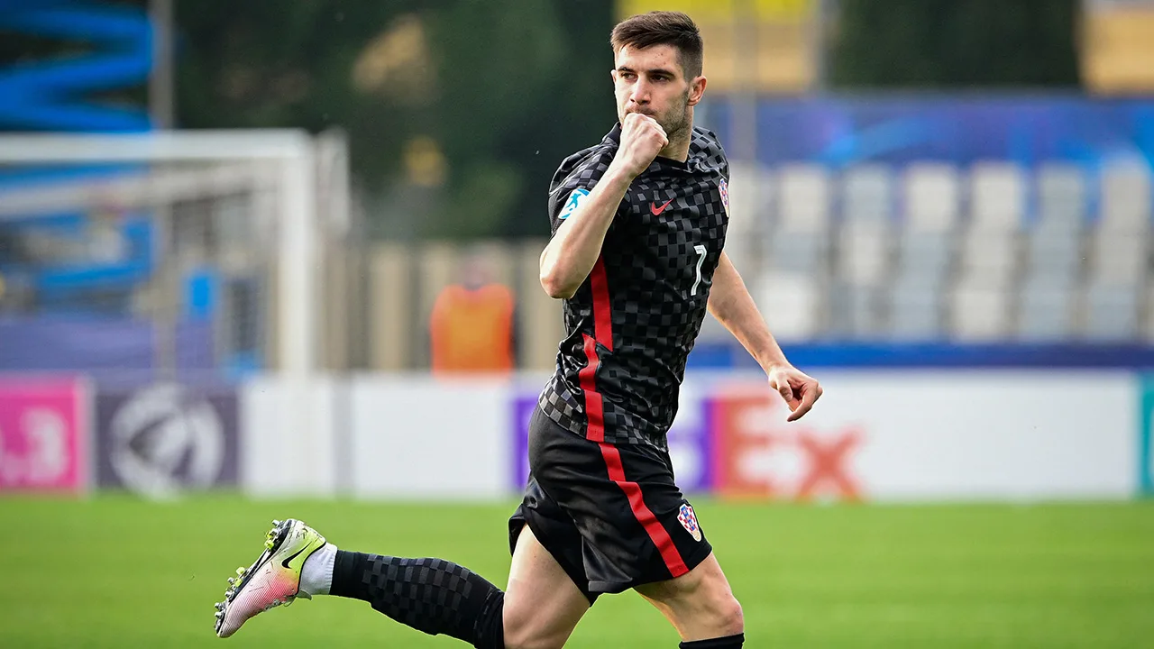 'Feyenoord dichtbij komst van Kroatisch International Luka Ivanusec'