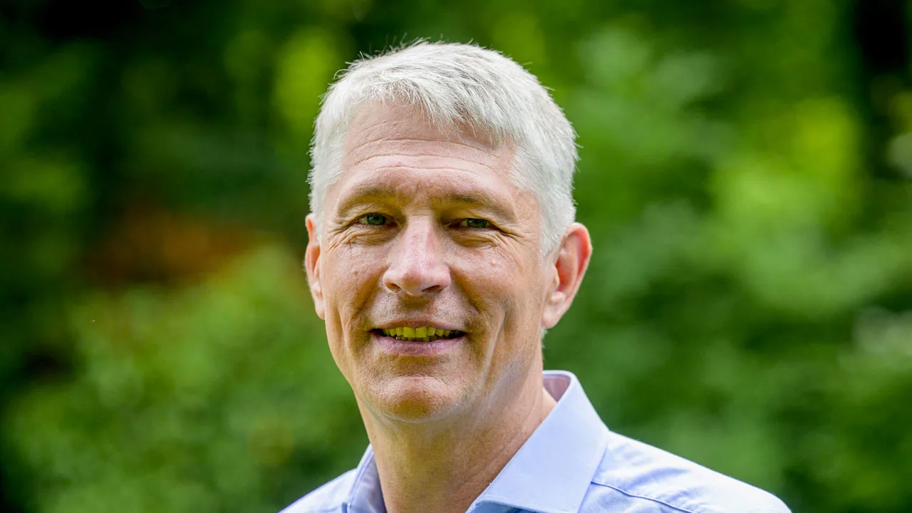 Medeoprichter partij Pieter Omtzigt stapt op na klacht machtsmisbruik