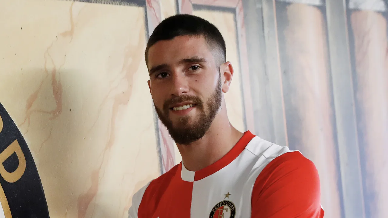 Feyenoord met drie wijzigingen tegen RKC