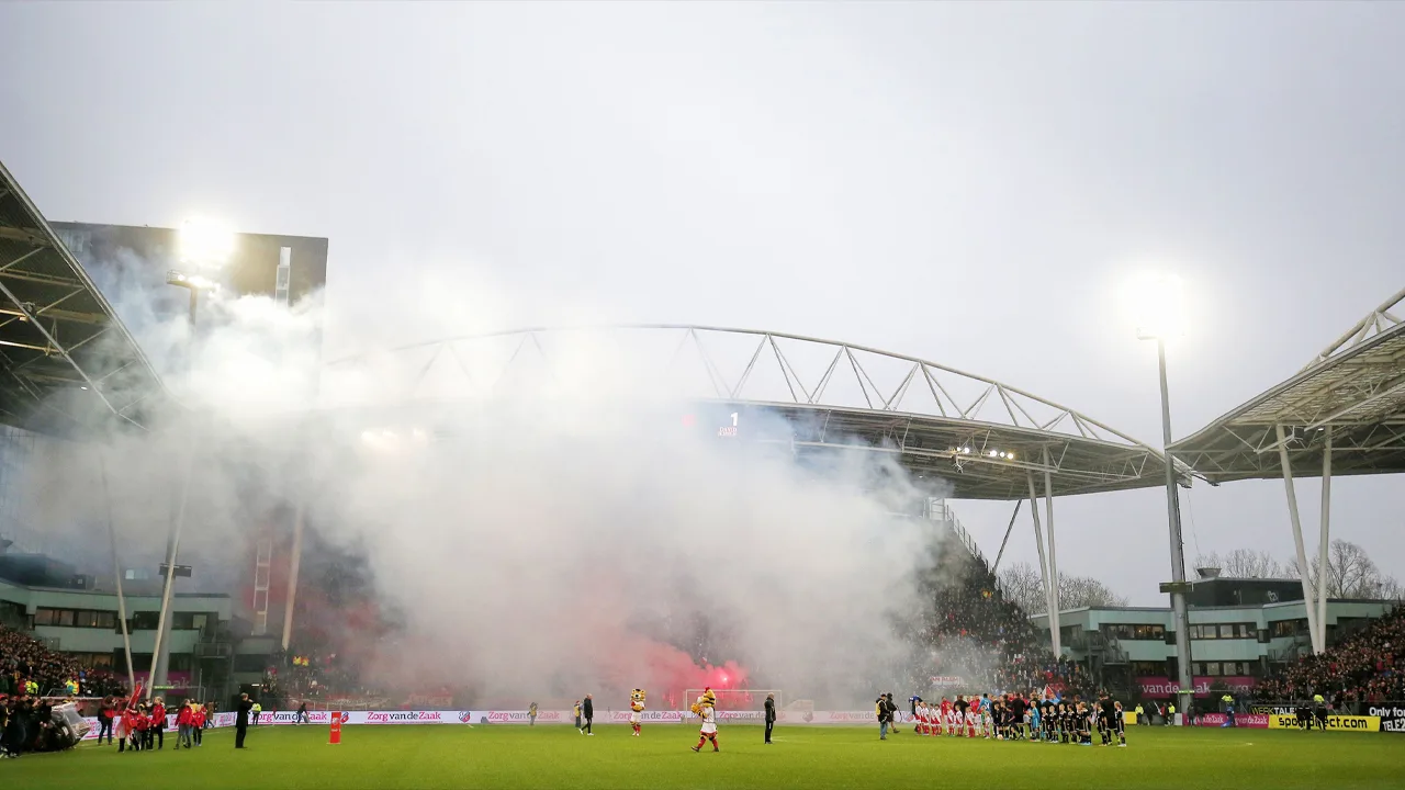 FC Utrecht kwaad op rellende supporters in Frankrijk