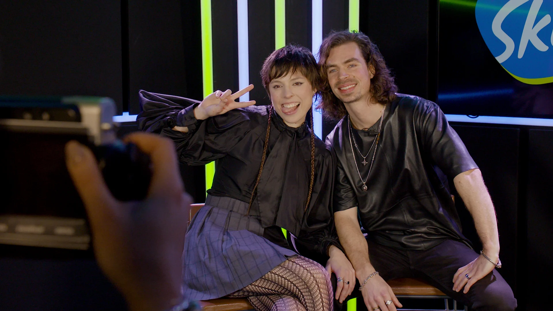 Zo bereiden Mia Nicolai en Dion Cooper zich voor op het Eurovisie Songfestival!