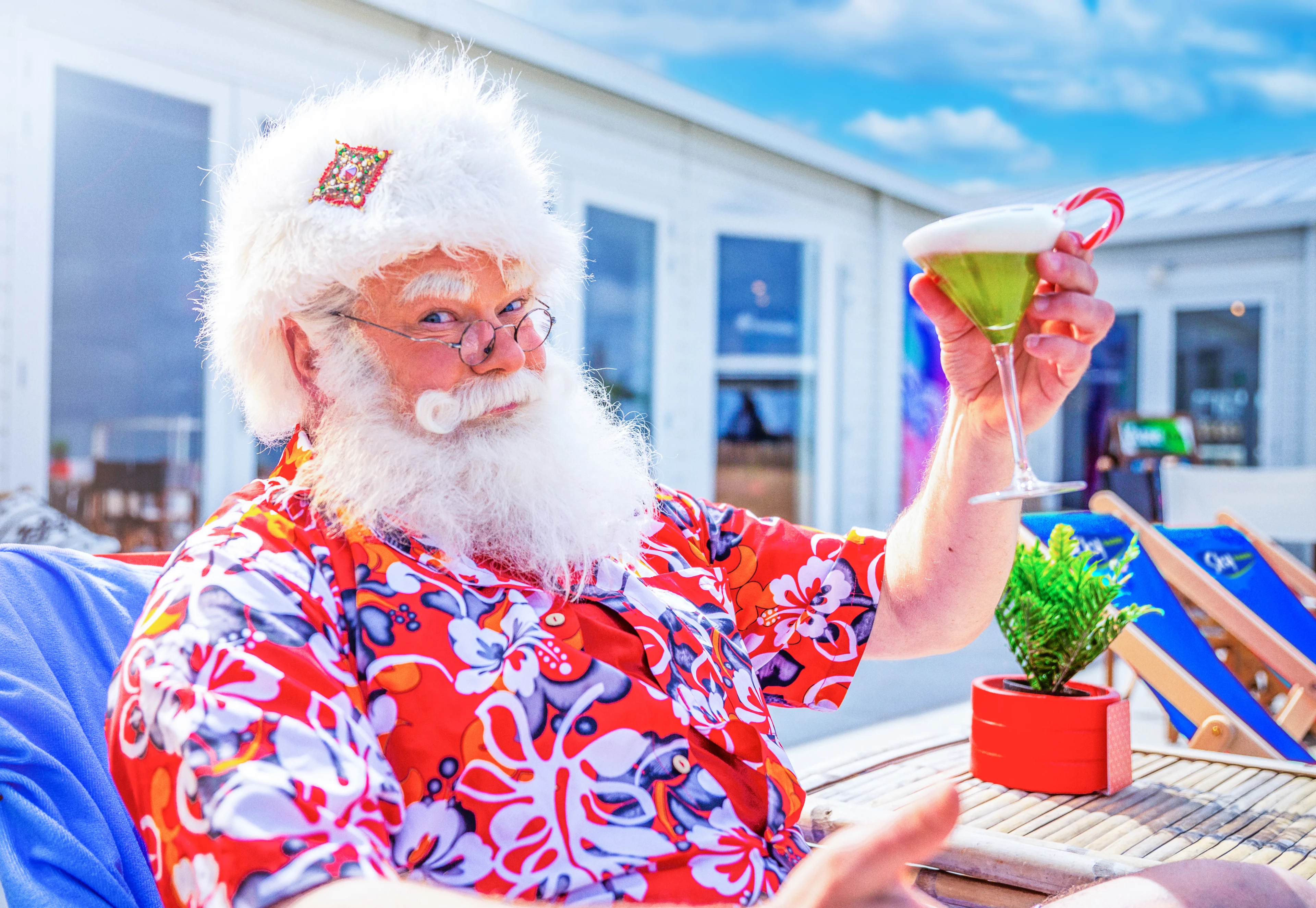 Sky Radio organiseert de Inhaal Kerstborrel op het strand