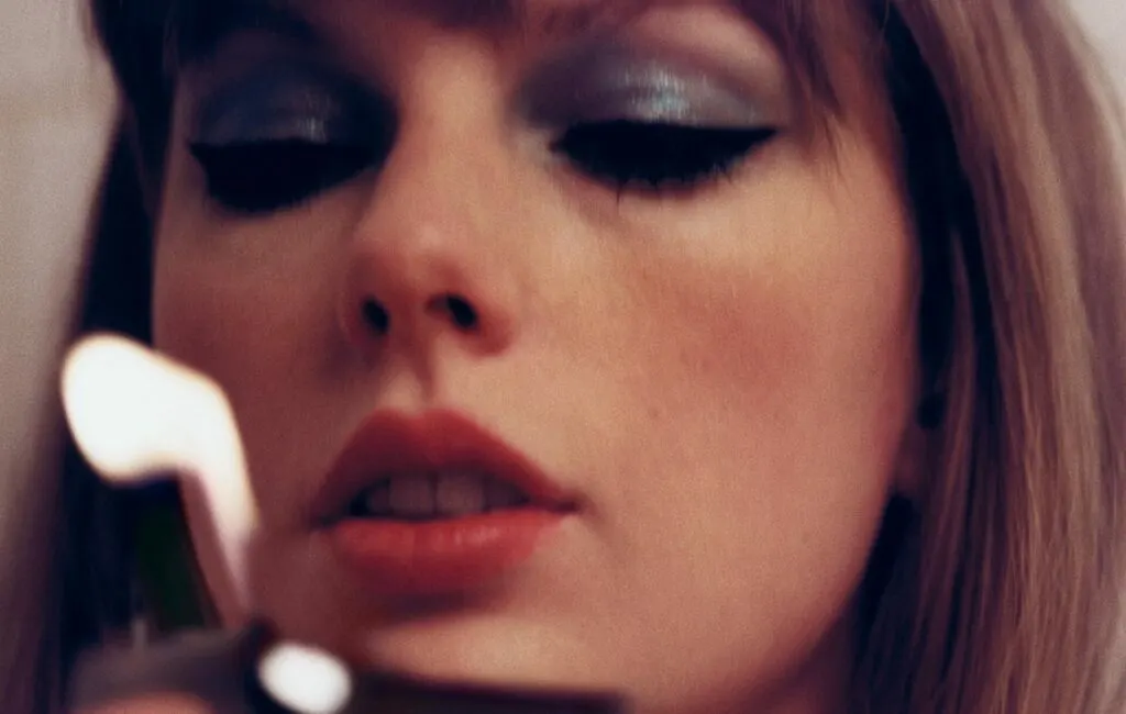 Slapeloze nachten met het nieuwe album van Taylor Swift: Midnights 🌒