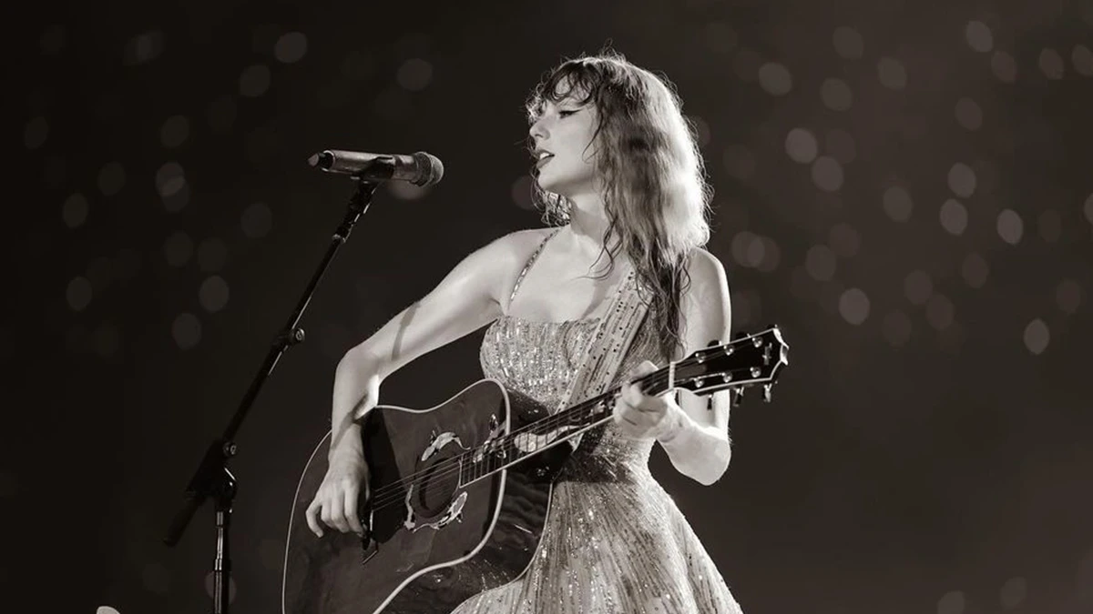 Het nieuwe album van Taylor Swift is uit! 🤩