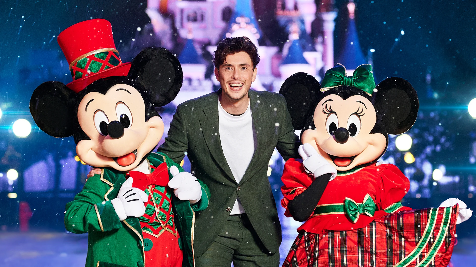 De opening van The Christmas Station door de jaren heen 🎄