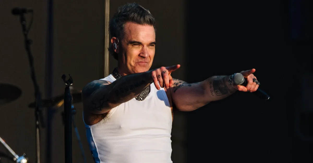 Robbie Williams brengt nieuwe single Forbidden Road uit! 