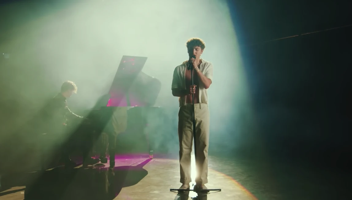 Benson Boone releast opvolger van Ghost Town en In The Stars!