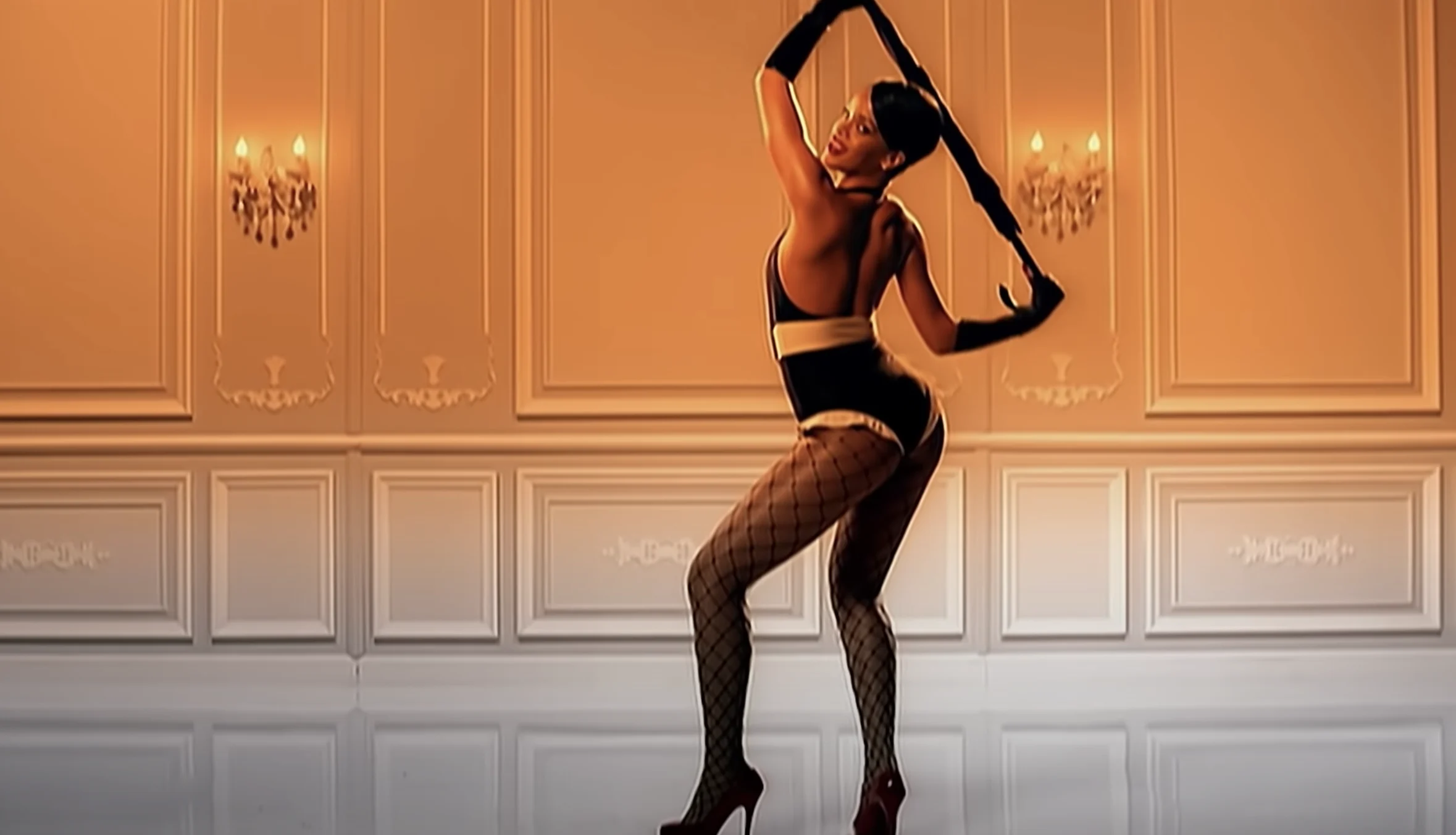 Zó werd Umbrella 16 jaar geleden de wereldhit van Rihanna! ☂️