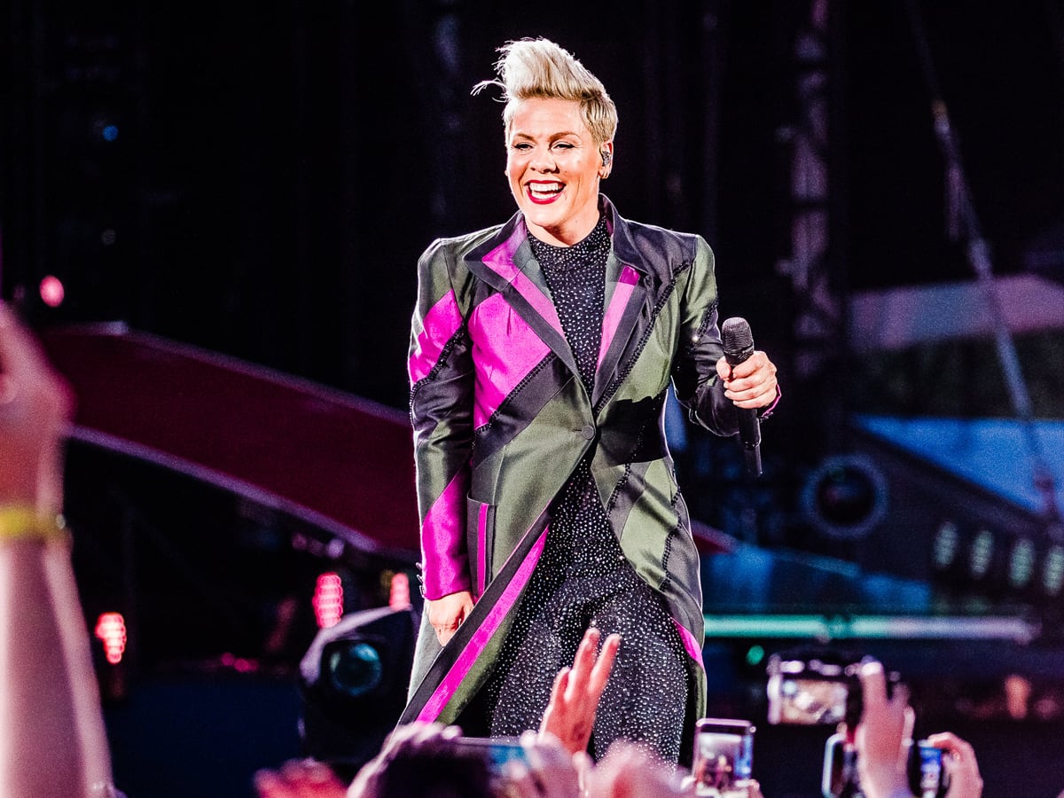 Malieveld op z'n kop: zó spectaculair was de Beautiful Trauma World Tour van P!nk