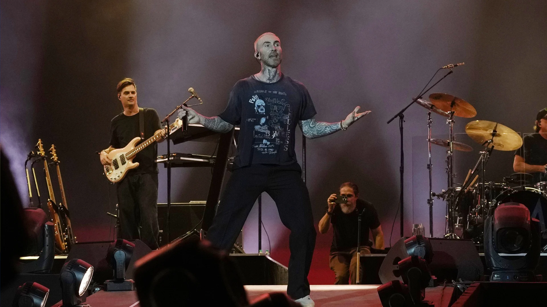 Maroon 5 komt deze zomer met een nieuw album! 