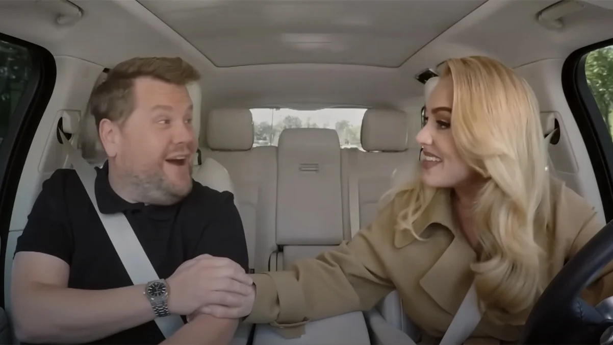 Hóé lief! Adele verrast James Corden met allerlaatste Carpool Karaoke 🥰