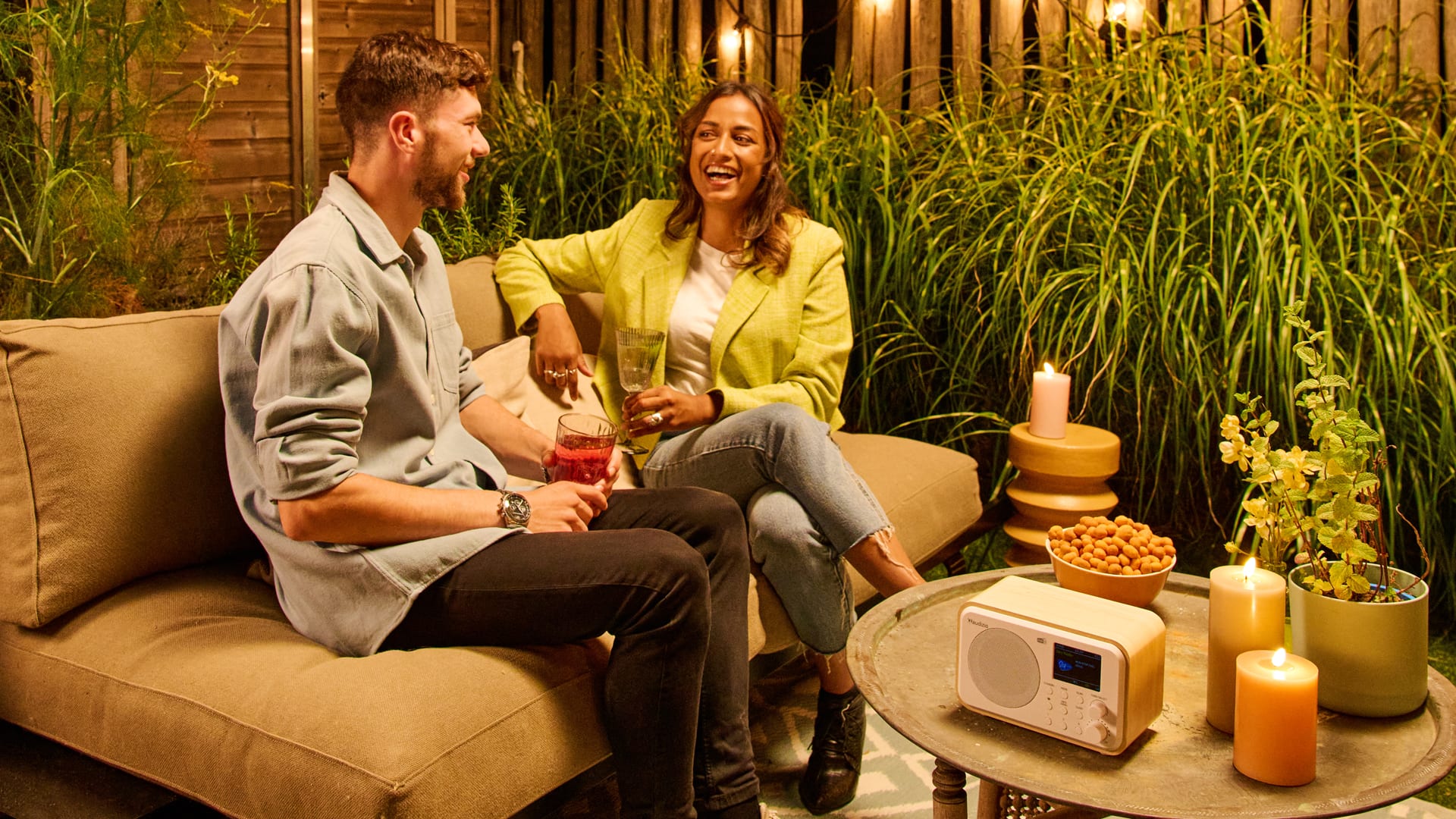 Sky Radio in de tuin? Zo stream je jouw favoriete muziek naar je speaker