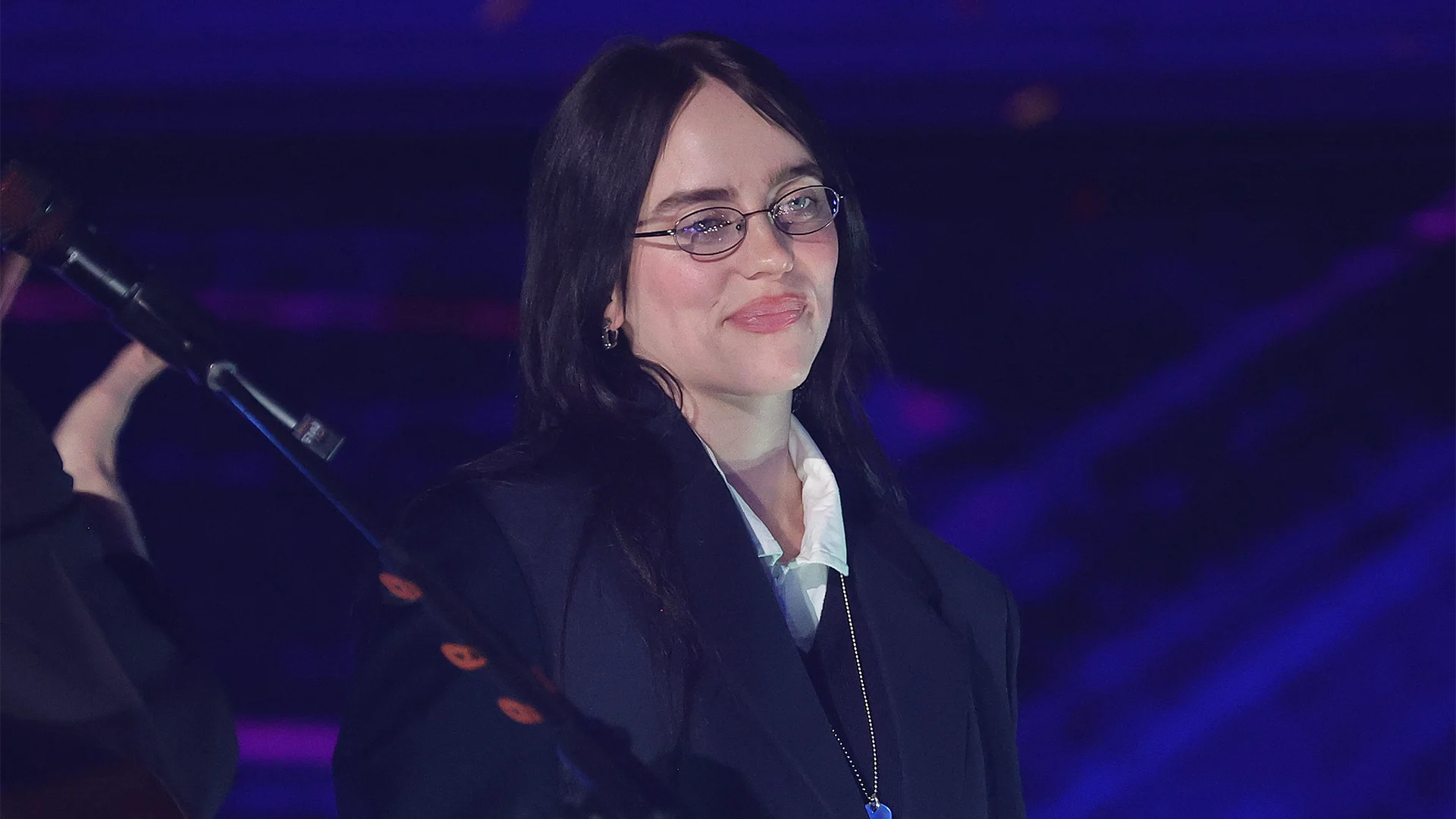 Billie Eilish grote winnaar bij American Music Awards
