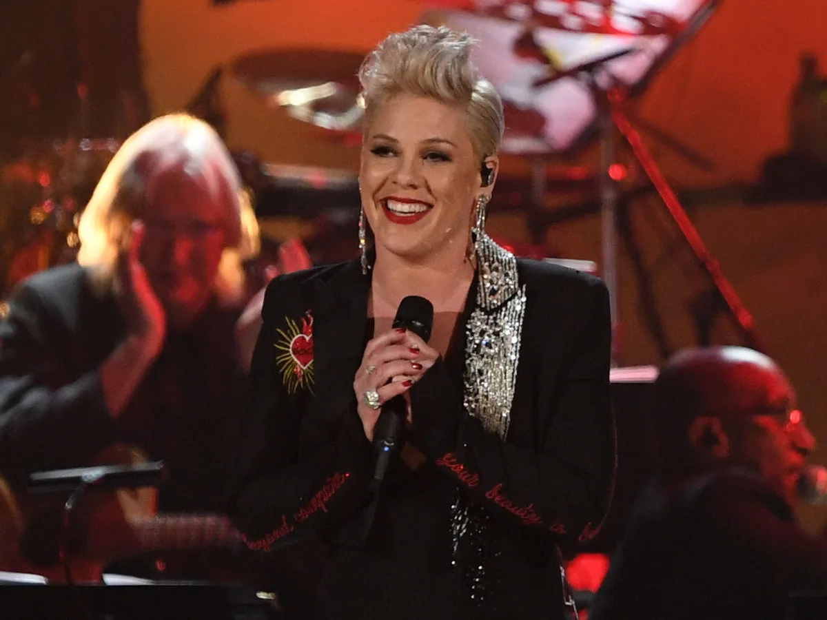 P!nk verrast fan en het is té leuk
