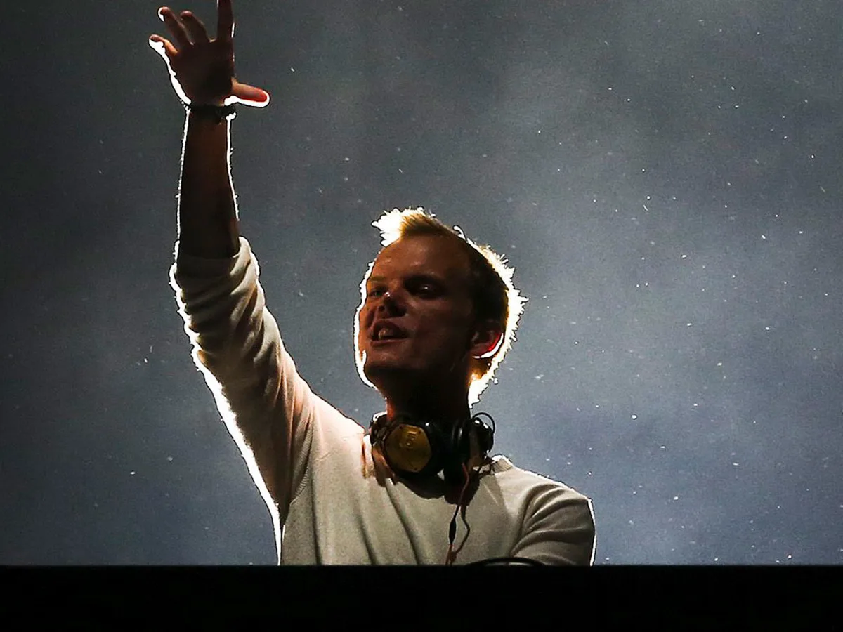 Bijna jaar na overlijden: release nieuwe single Avicii