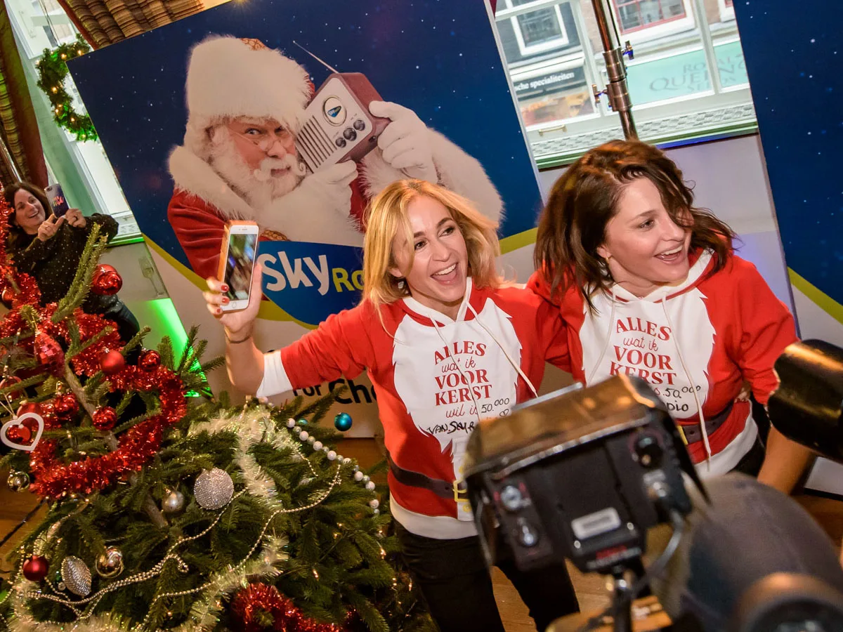 Wendy en Fockeline winnen Sky Radio's Christmas Tree For Charity 2018!