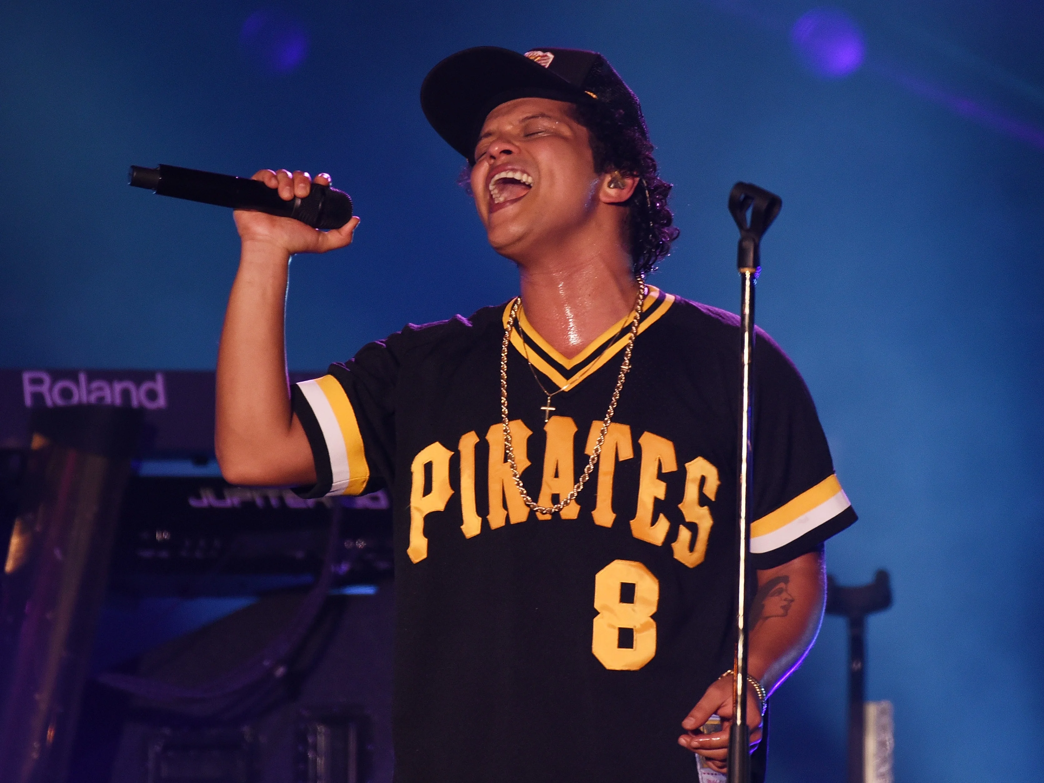 Quiz: Hoe goed ken jij deze hits over geld? 