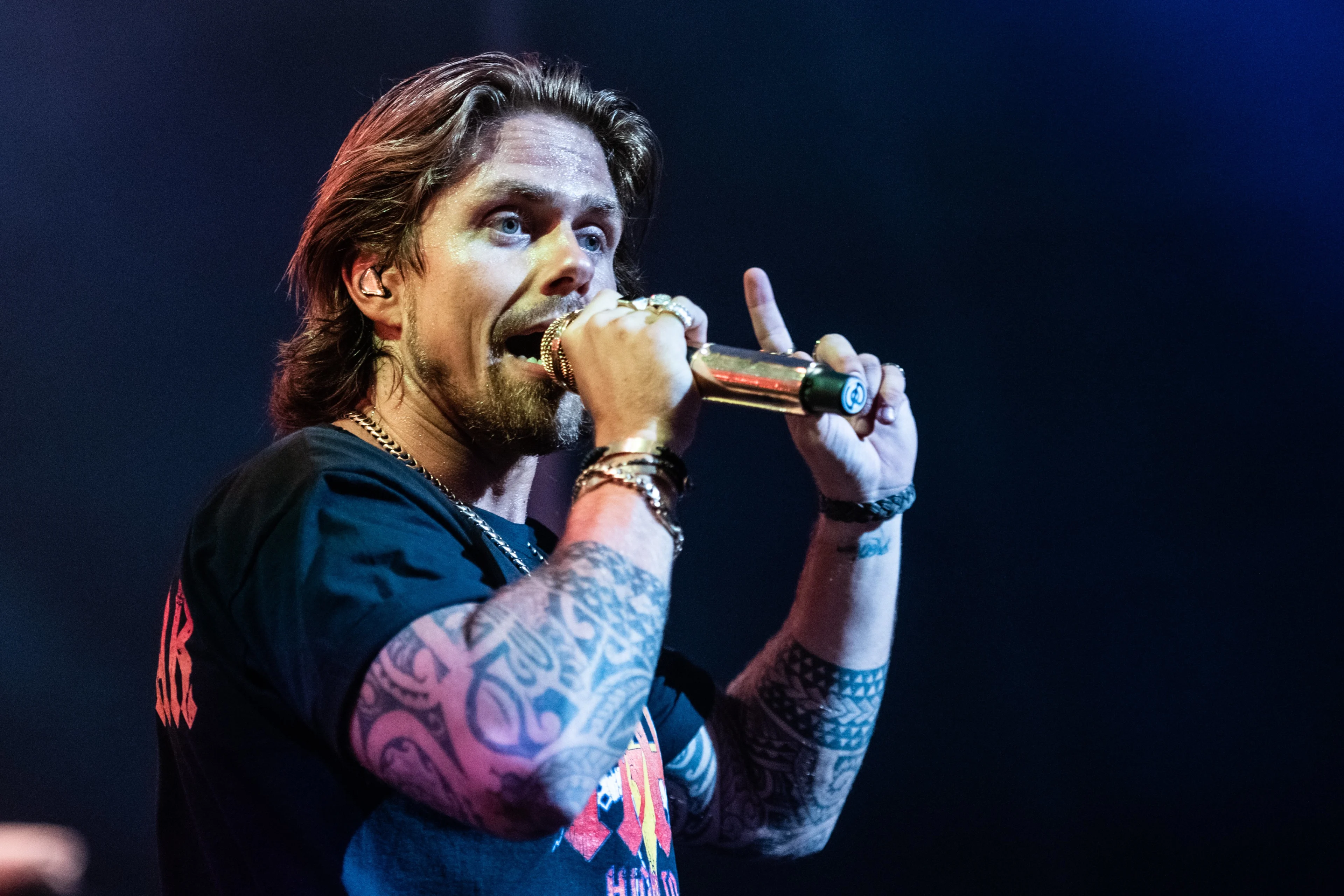 André Hazes heeft burn-out na 'roerige periode' en neemt rust