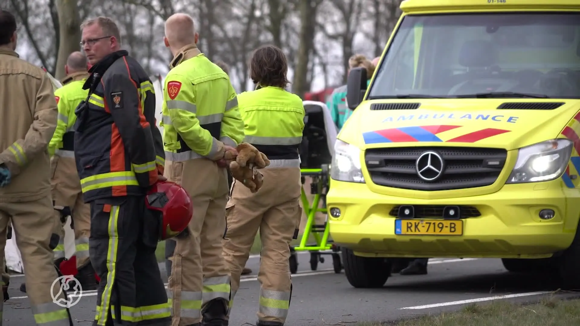 Zeven personen, waaronder vijf kinderen, betrokken bij auto-ongeluk