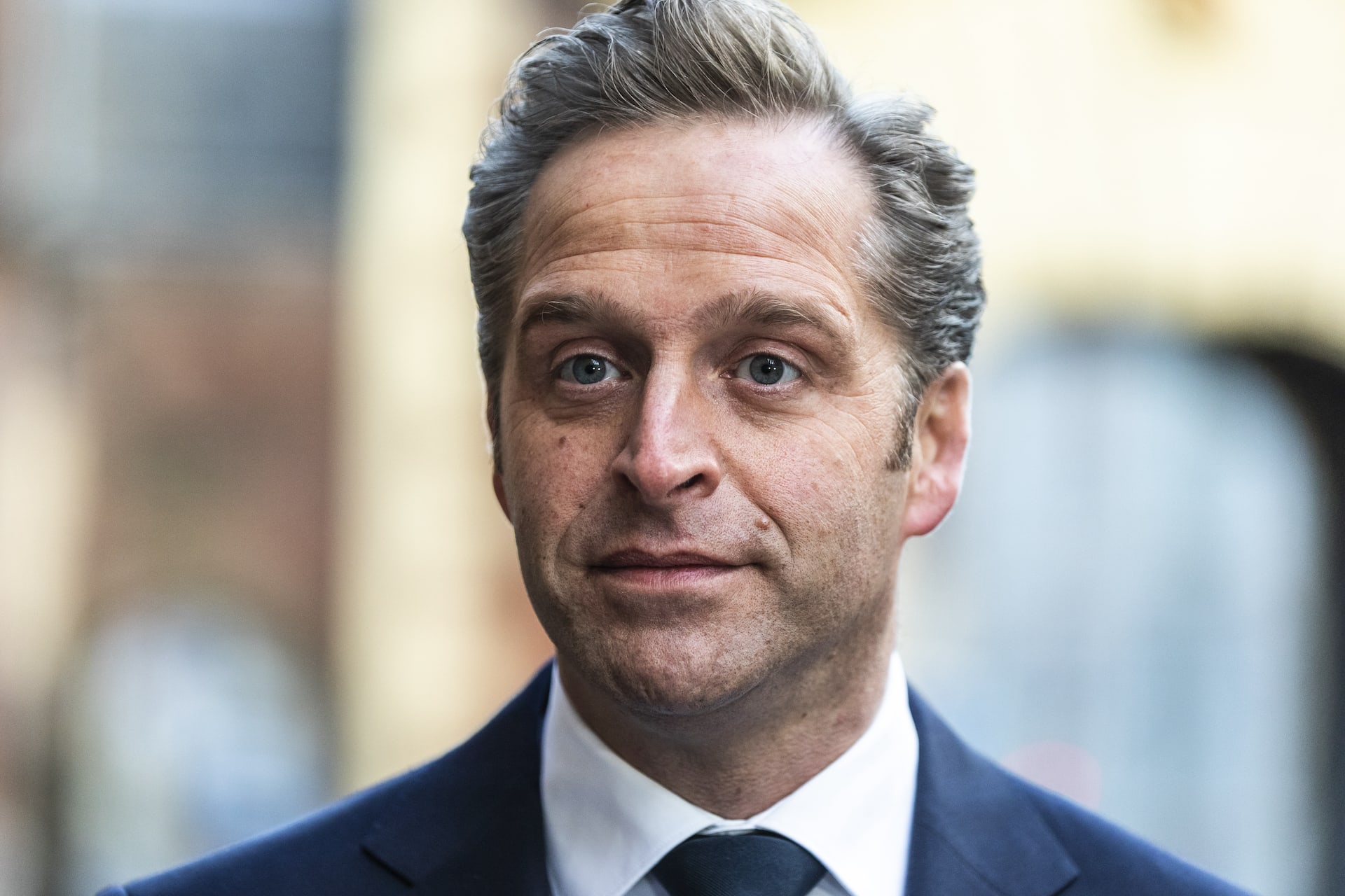 Ondanks vaccinatie heeft Nederland 'nog een paar ferme maanden voor de boeg'