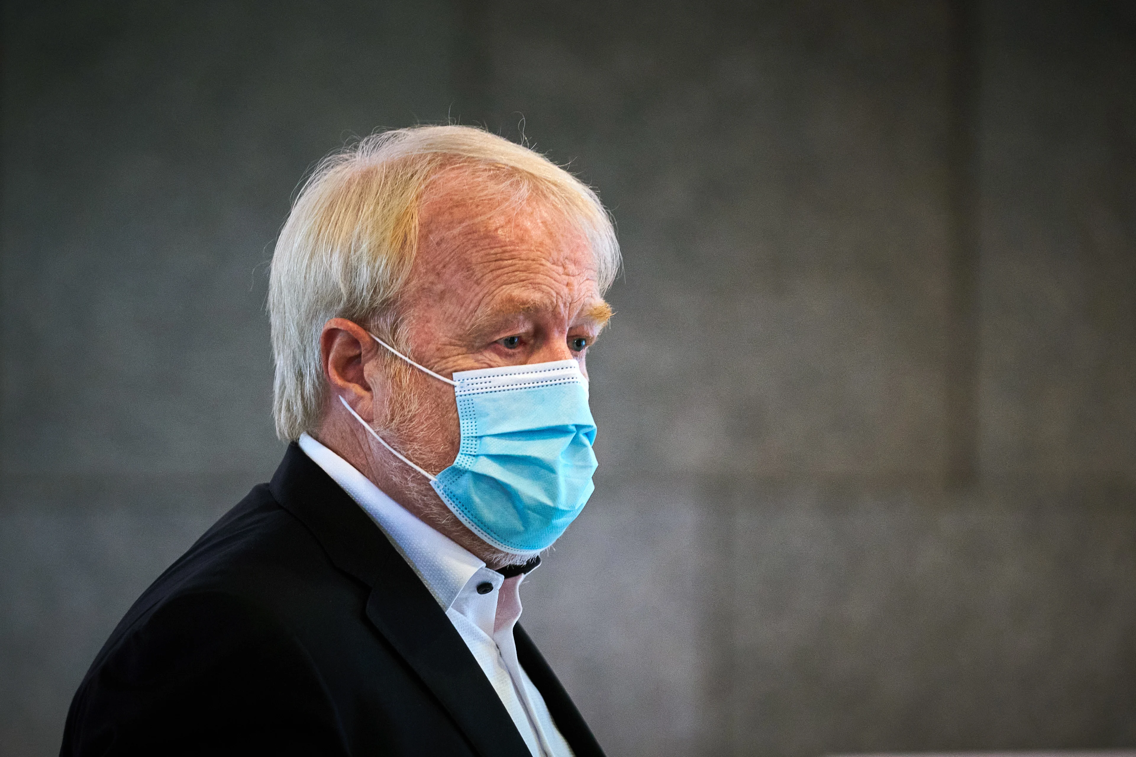 LIVEBLOG | Ruim 8.000 nieuwe besmettingen gemeld, 'lockdown mogelijk tot december nodig'