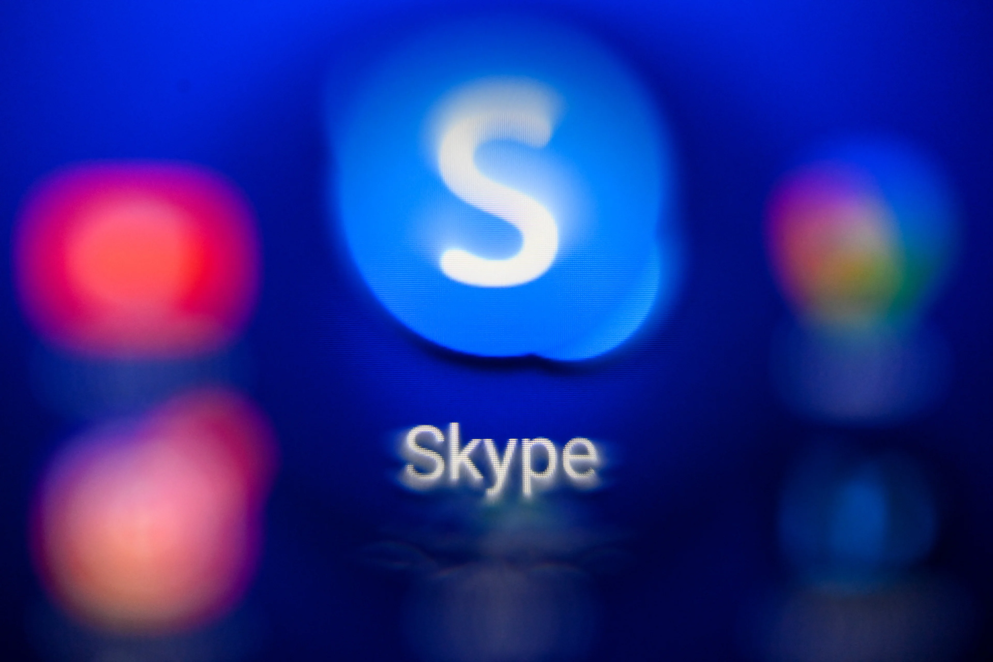 Nooit meer Skypen, Microsoft trekt de stekker eruit