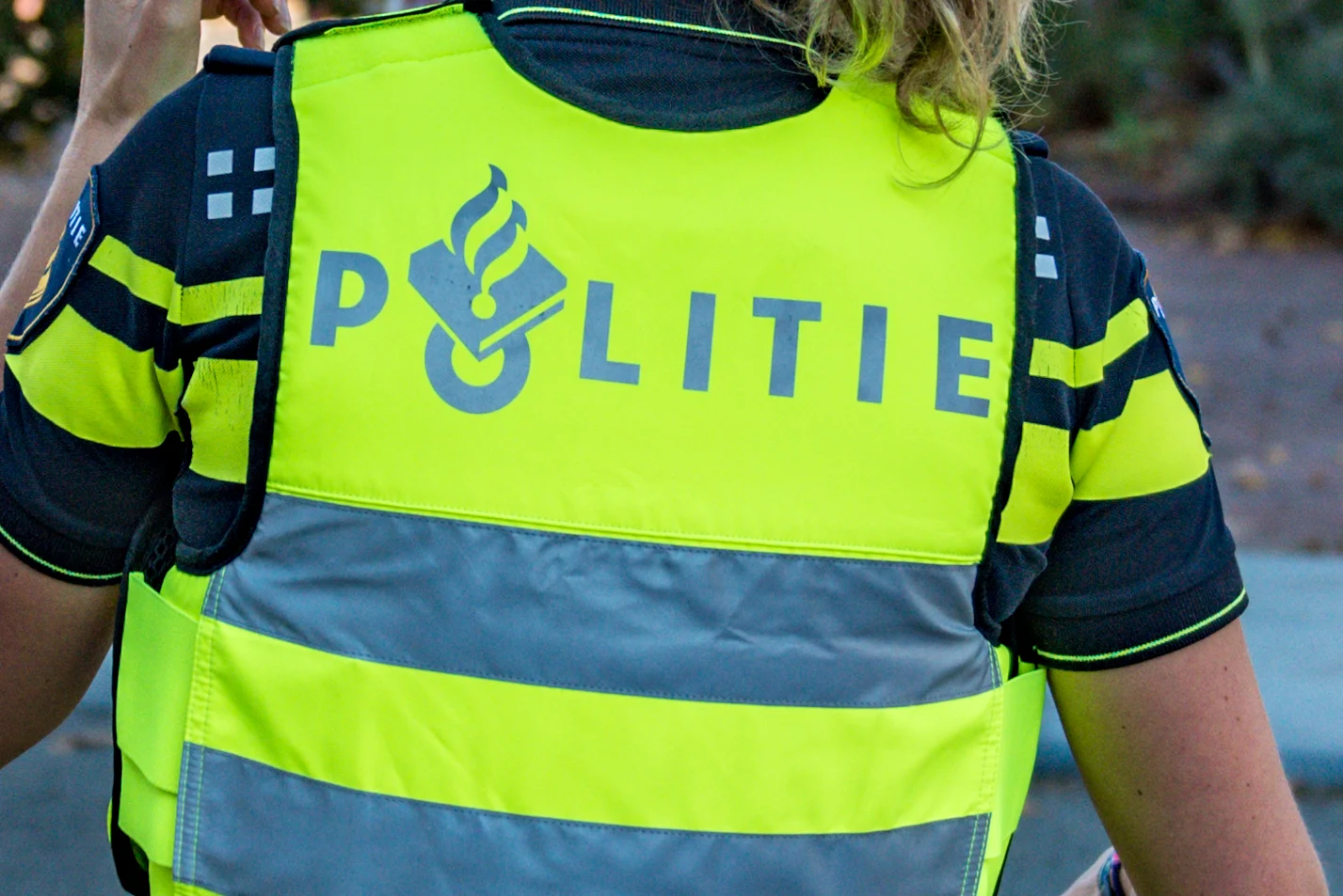 Automobilist zonder rijbewijs rijdt onder invloed veel te hard op snelweg