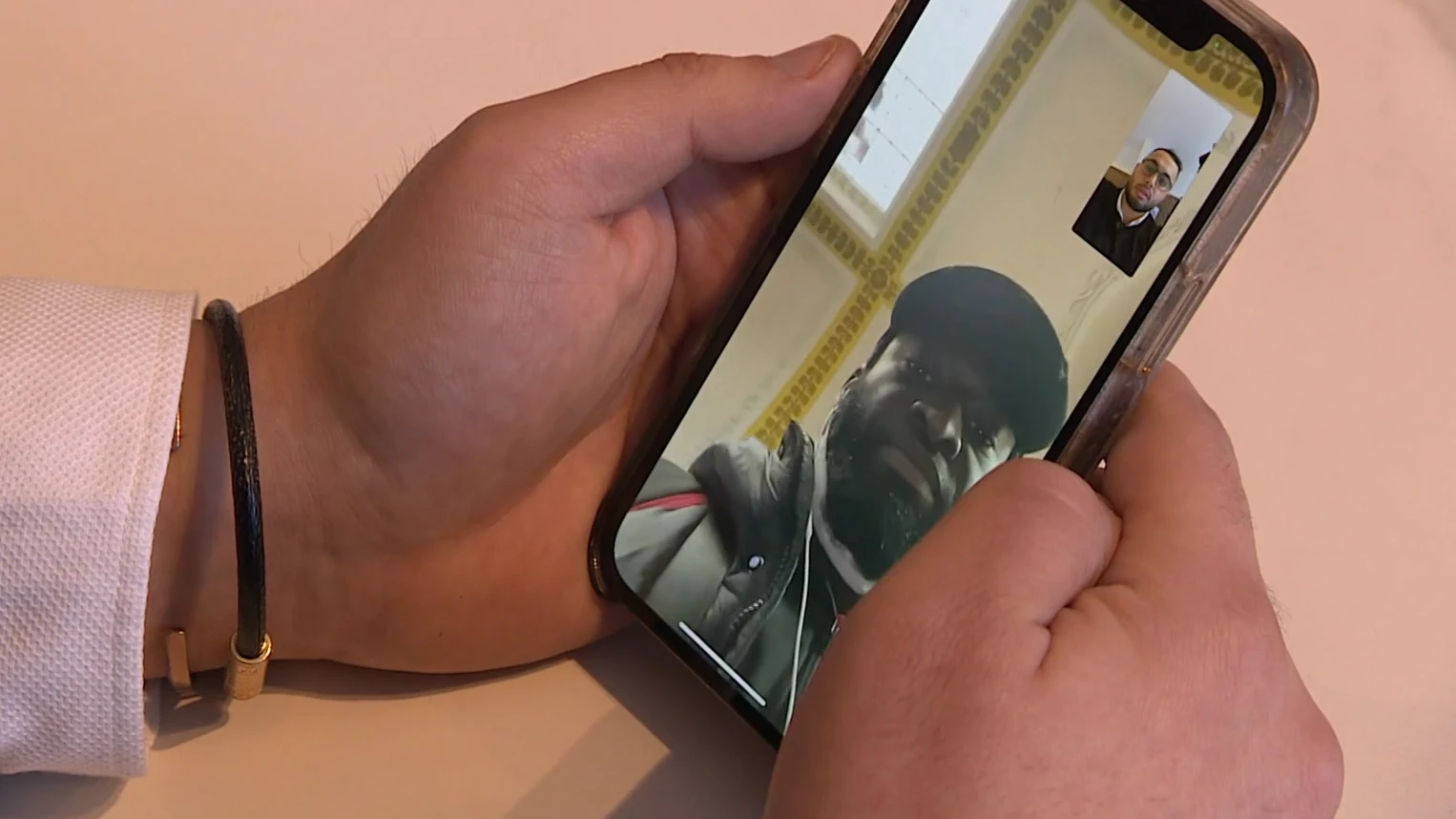 Nederlandse voetballers vast in Oekraïne, families zeer bezorgd: 'Er zijn nauwelijks treinkaartjes'