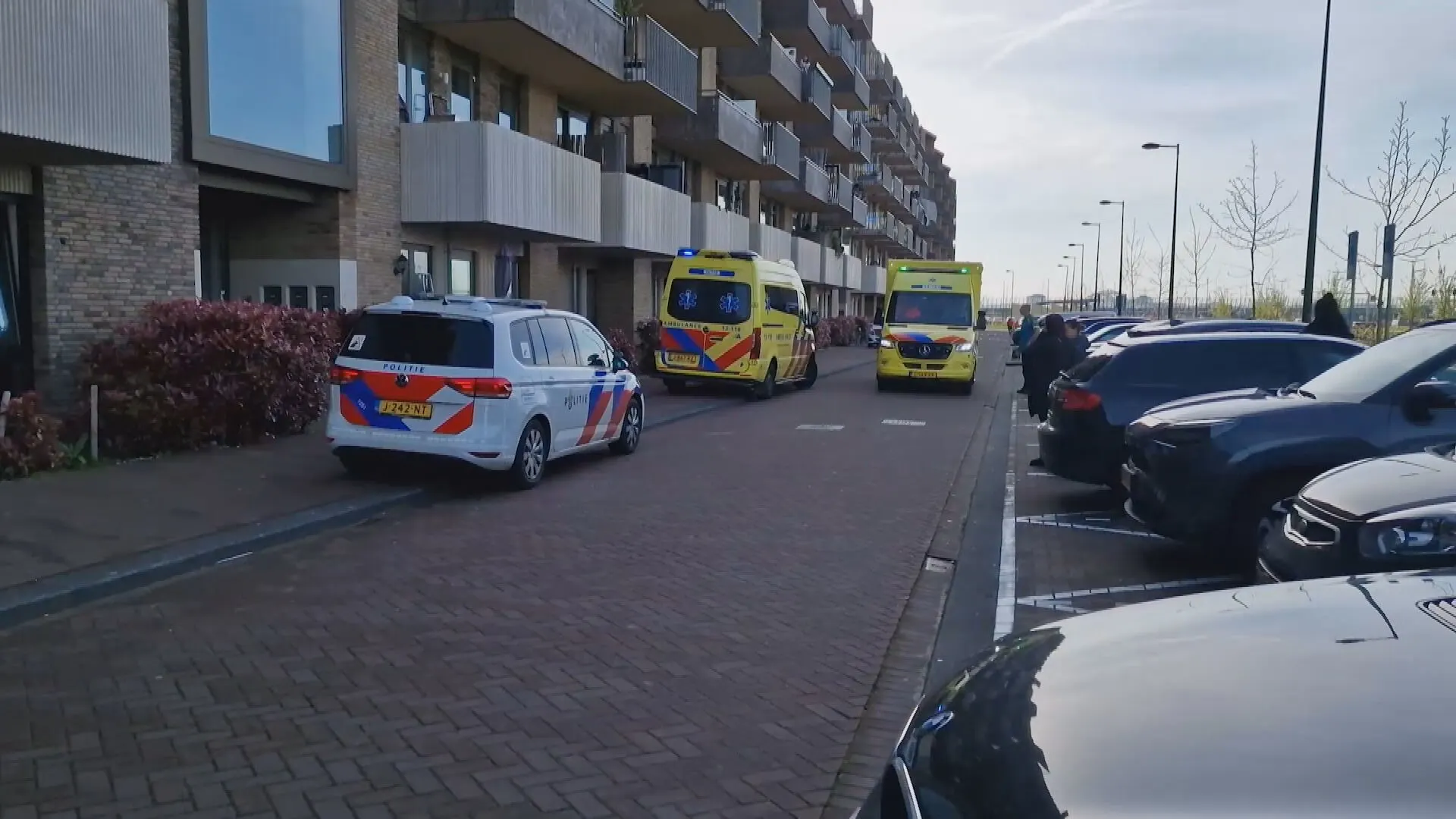Vrouw zwaargewond door steekpartij in Amsterdam, man aangehouden