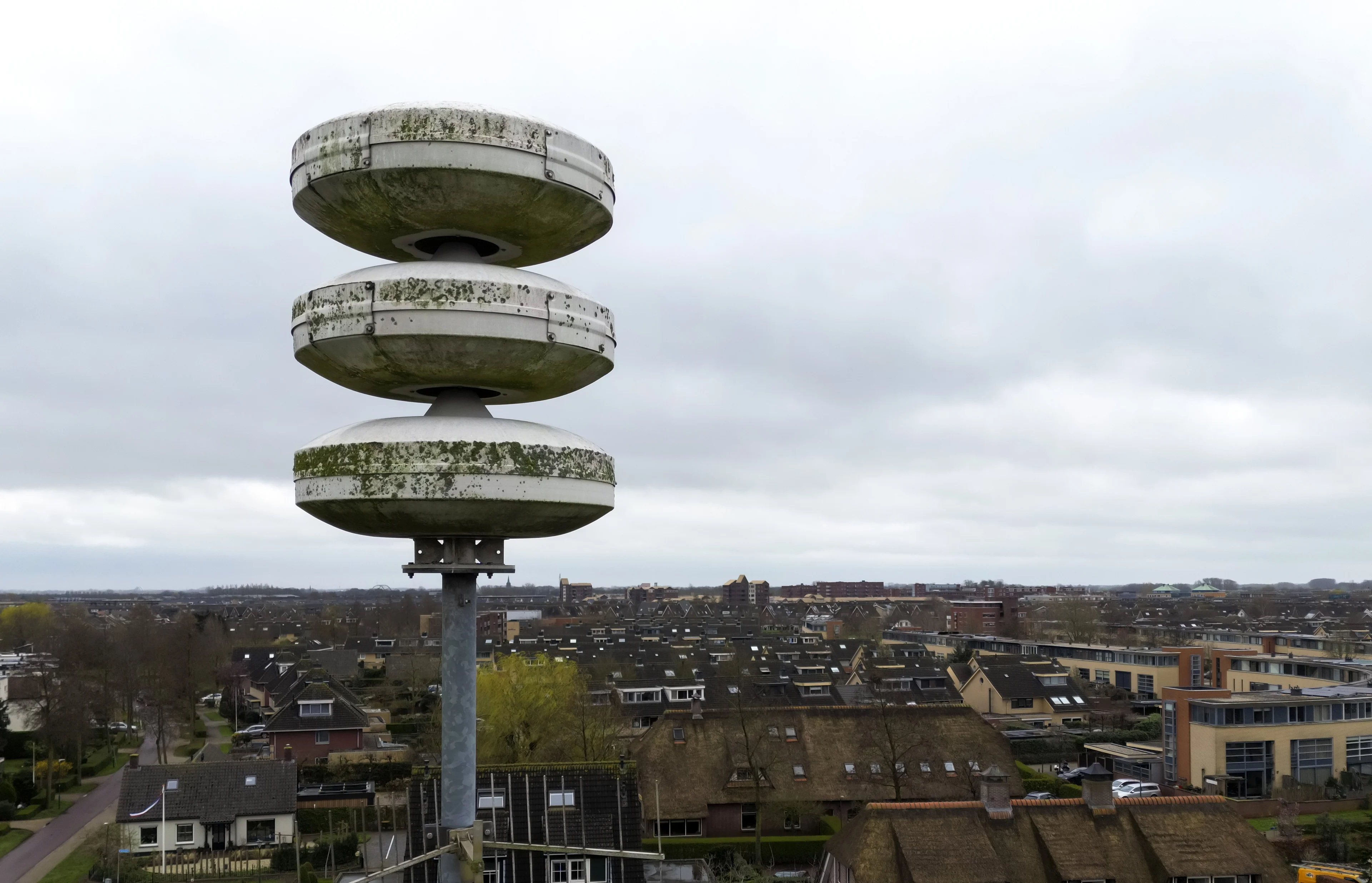 Geen luchtalarm om 12.00 uur? Hierom blijft het stil