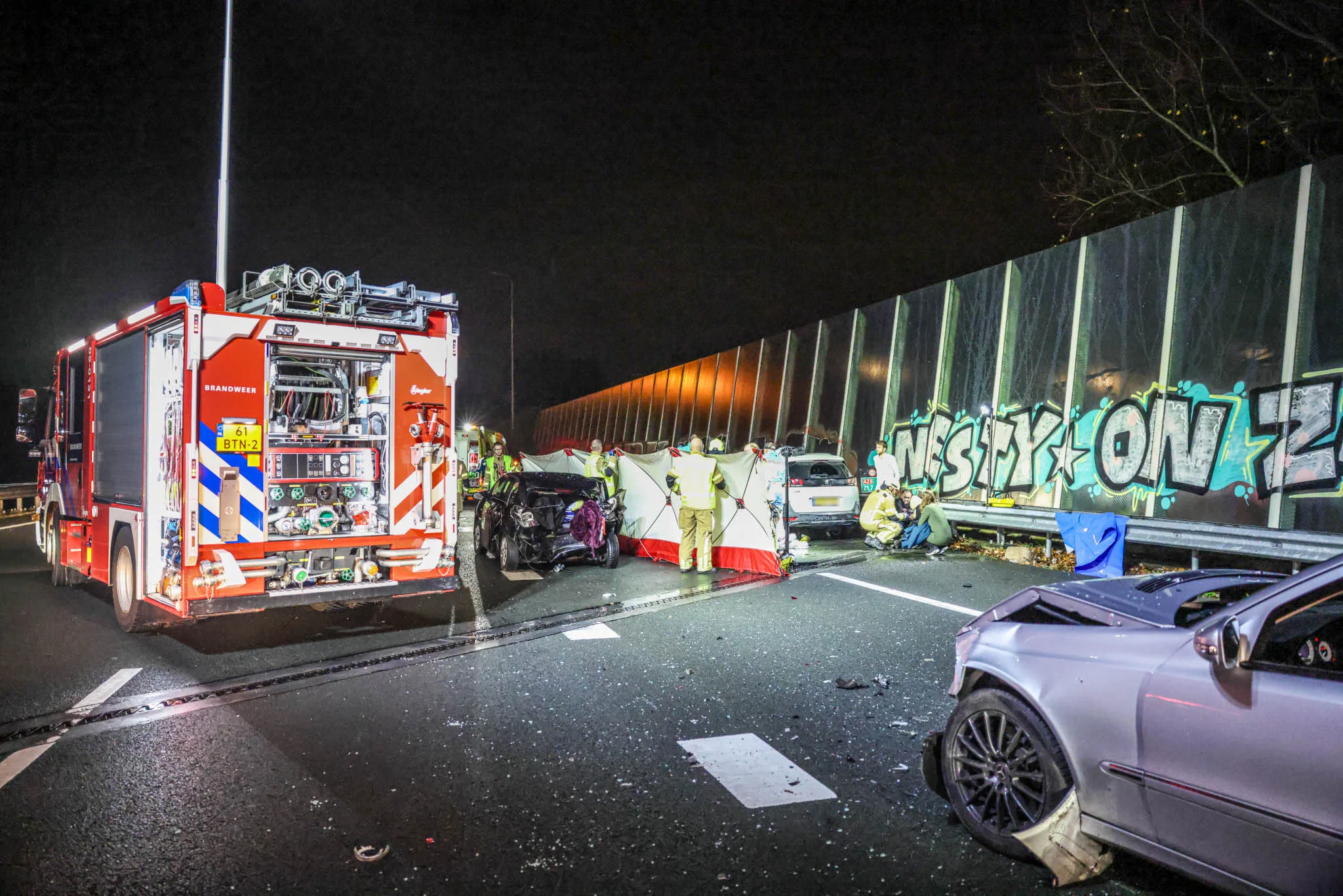 Meerdere gewonden bij kettingbotsing op A28 bij Amersfoort, baby naar ziekenhuis