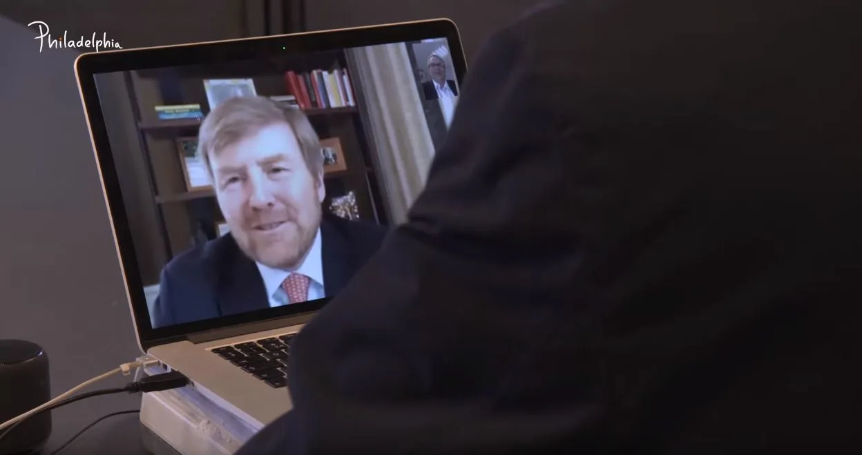 Koning belt met woonzorgcentrum voor gehandicapten in Rijssen