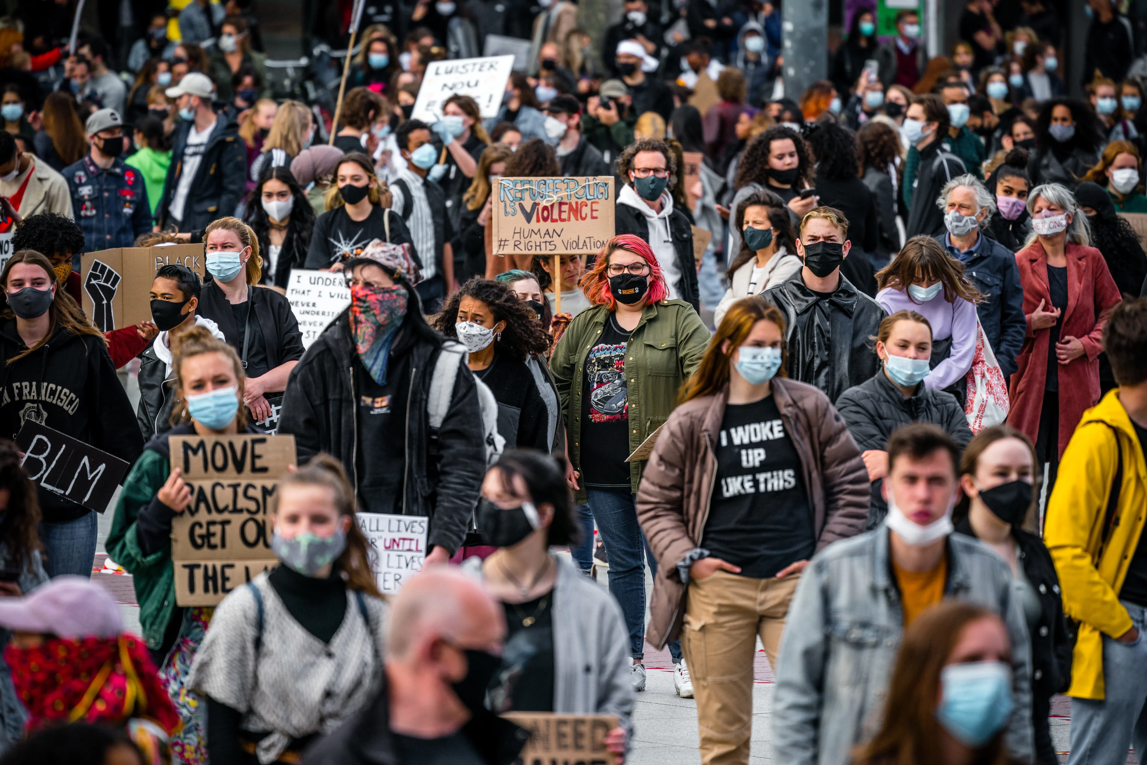 Anti-racisme demonstratie in Eindhoven te druk, maar gemoedelijk verlopen