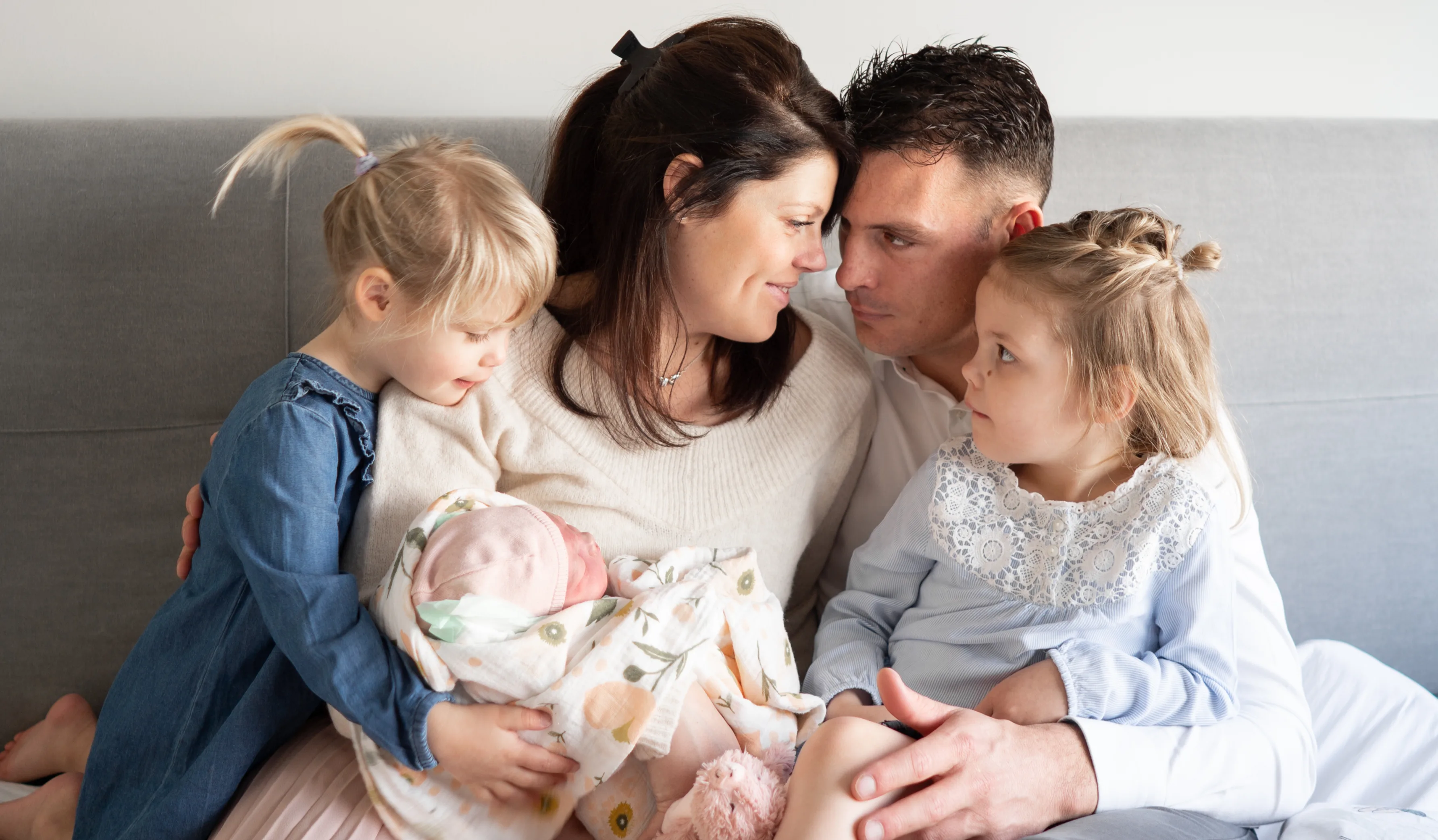 Stephanie bewaarde stilgeboren dochtertje Rosie in water: 'Het was zo waardevol'