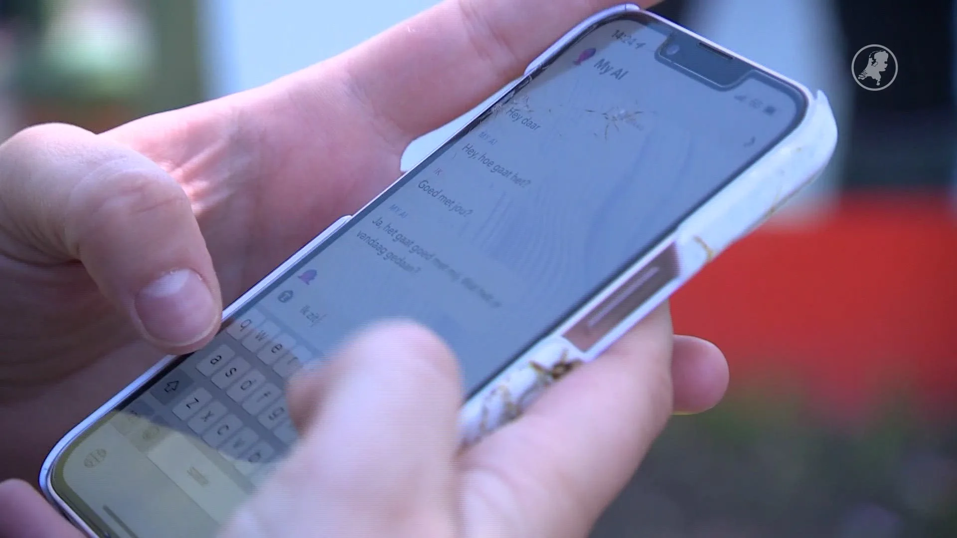 'Kinderen in geheime chatgroepen afgeperst en misbruikt'