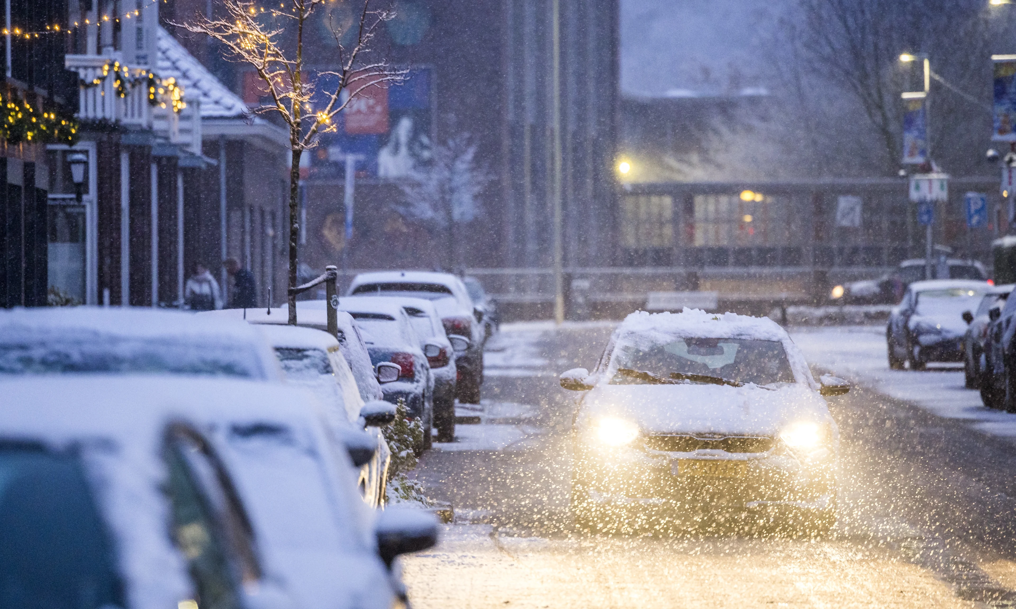 Sneeuw! Eerste plekken in Nederland kleuren wit