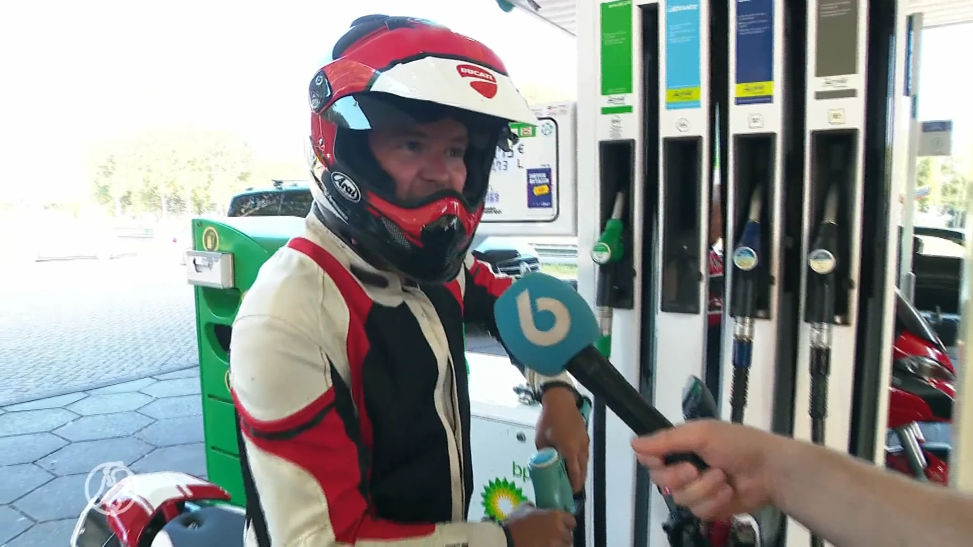 Motorfanaten maken zich klaar voor bloedhete TT Assen