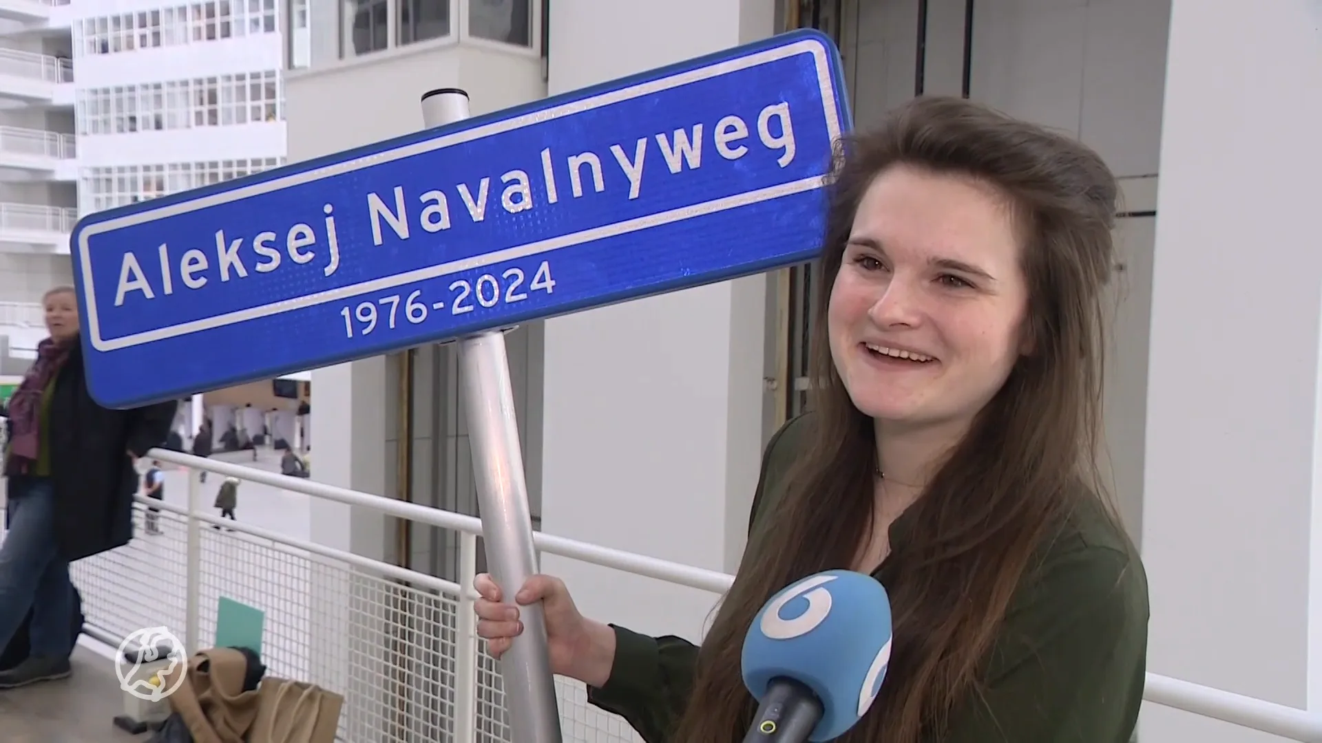 Petitie voor Navalnyweg tienduizenden keren ondertekend: 'Enorm veel voor lokale petitie'