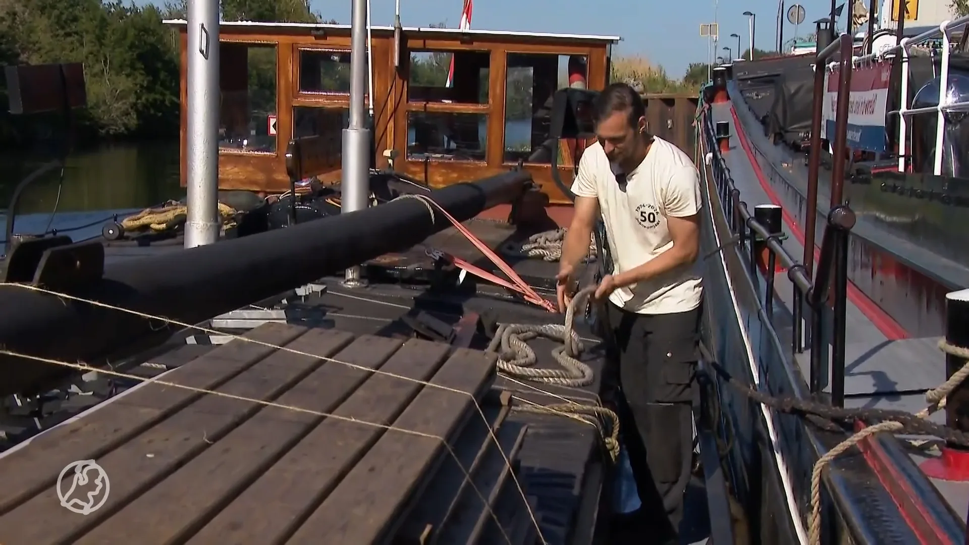 Tientallen historische schepen komen aan in Assen