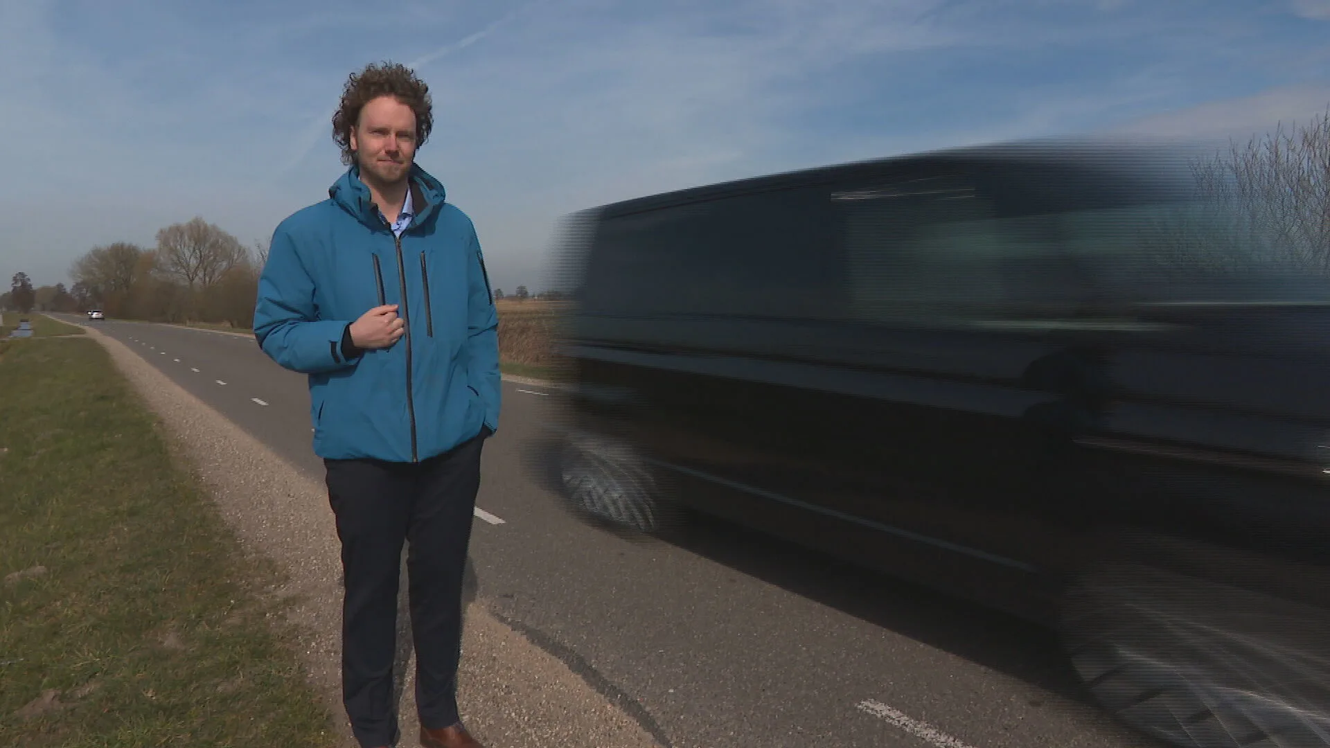 Rens doet eigen 'Opsporing Verzocht' en zoekt automobilist die hem aanreed