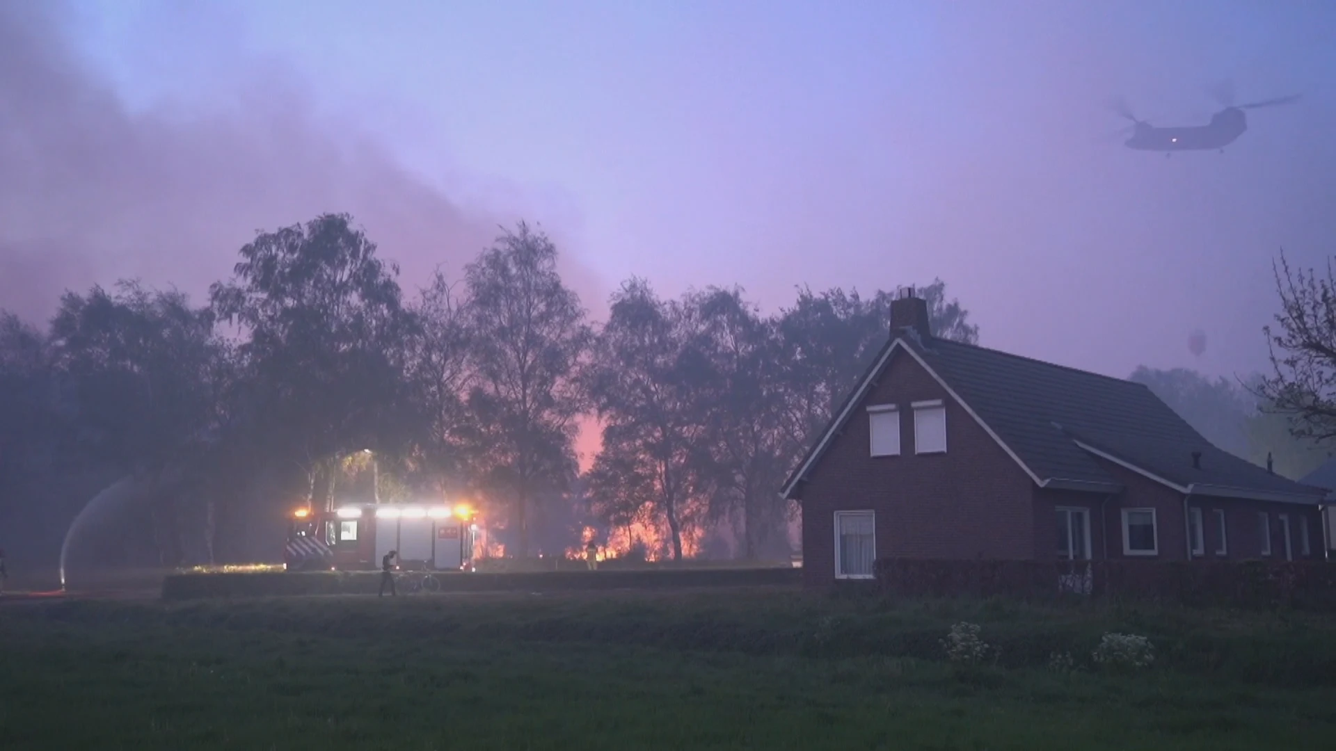 Natuurbrand Deurnese Peel nog lang niet onder controle