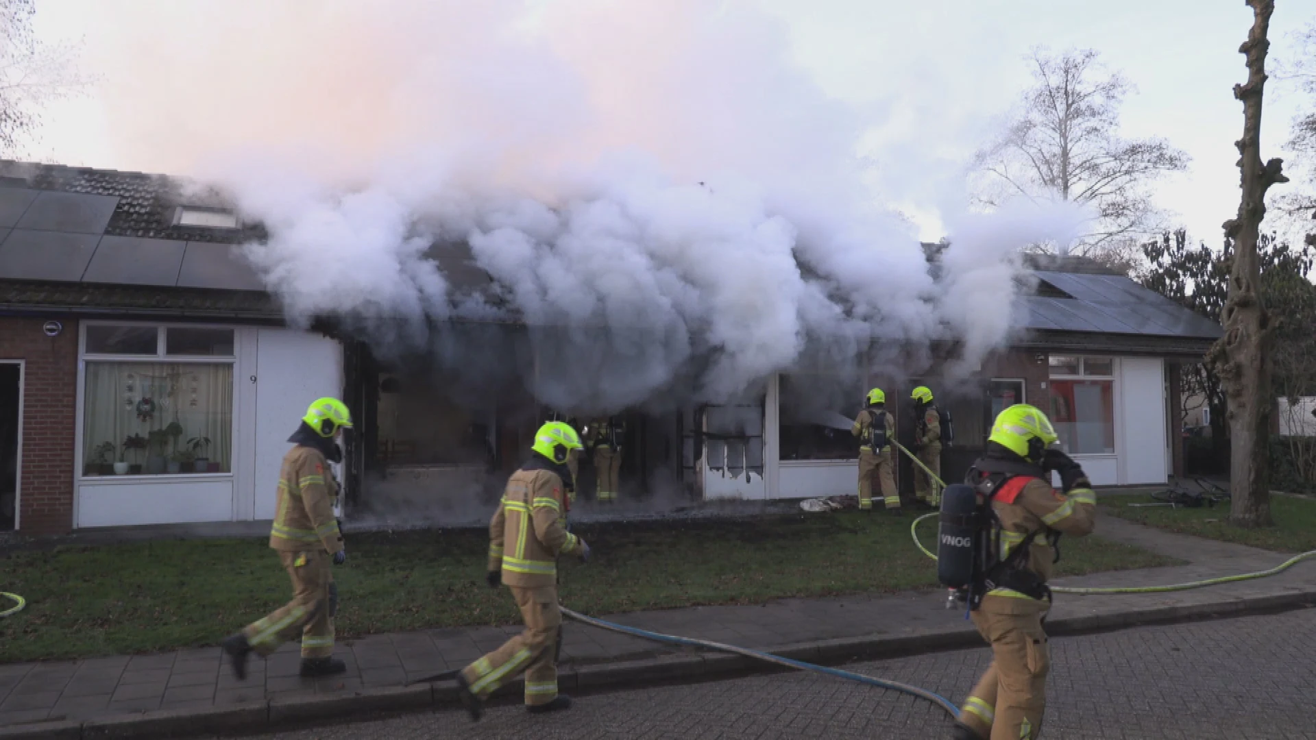 Brand in Terborg verwoest twee seniorenwoningen, derde heeft waterschade