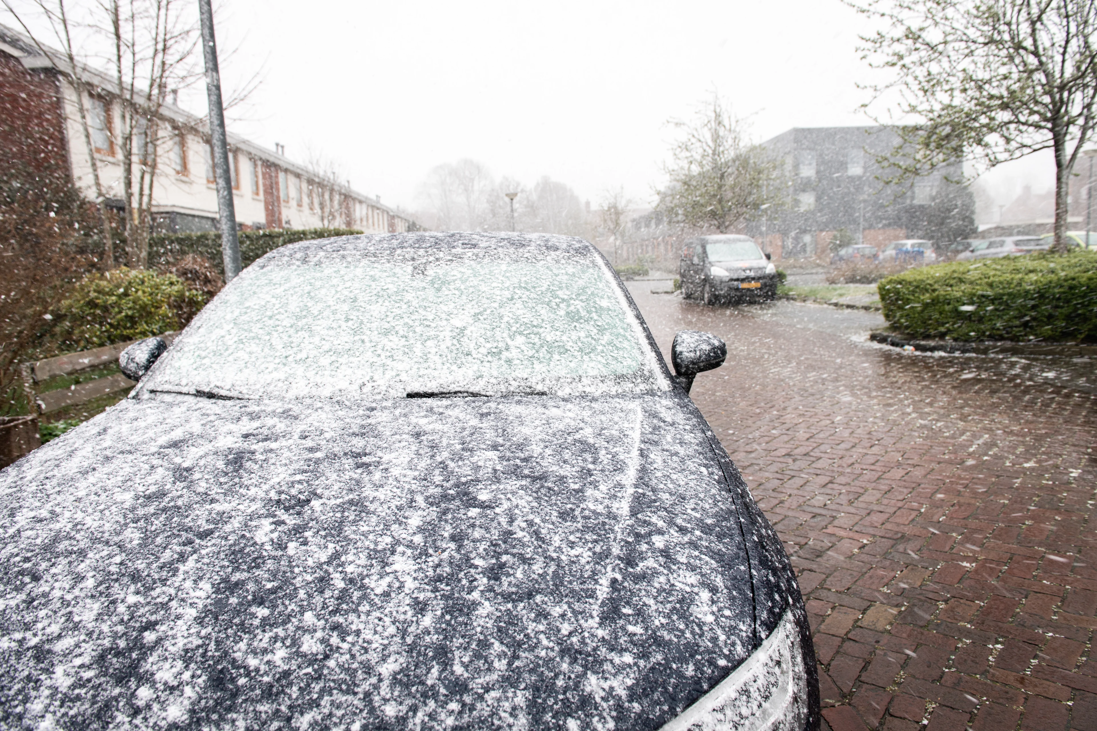 Eerste sneeuw al gevallen met gladheid tot gevolg