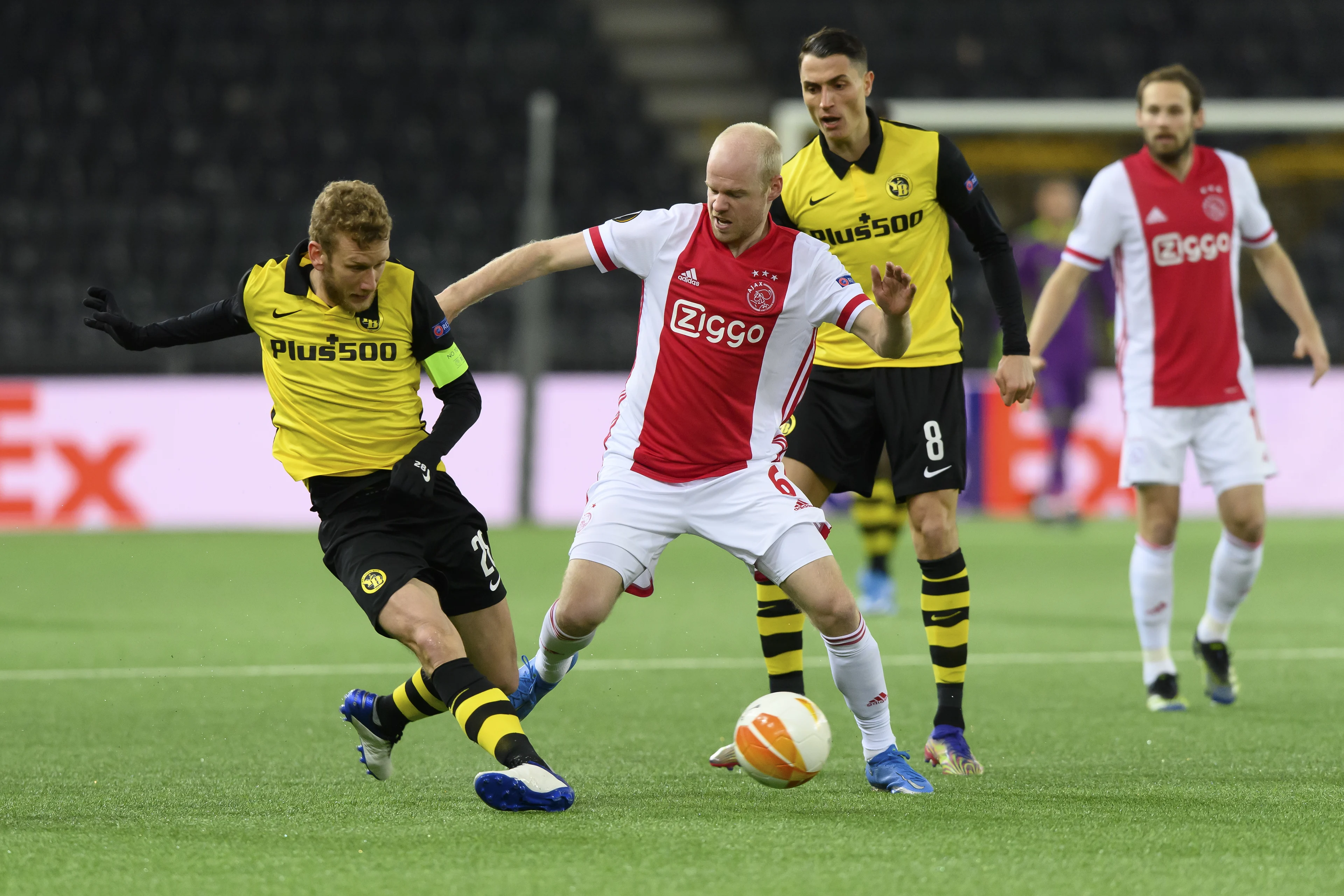 Ajax zonder zorgen door naar kwartfinale Europa League