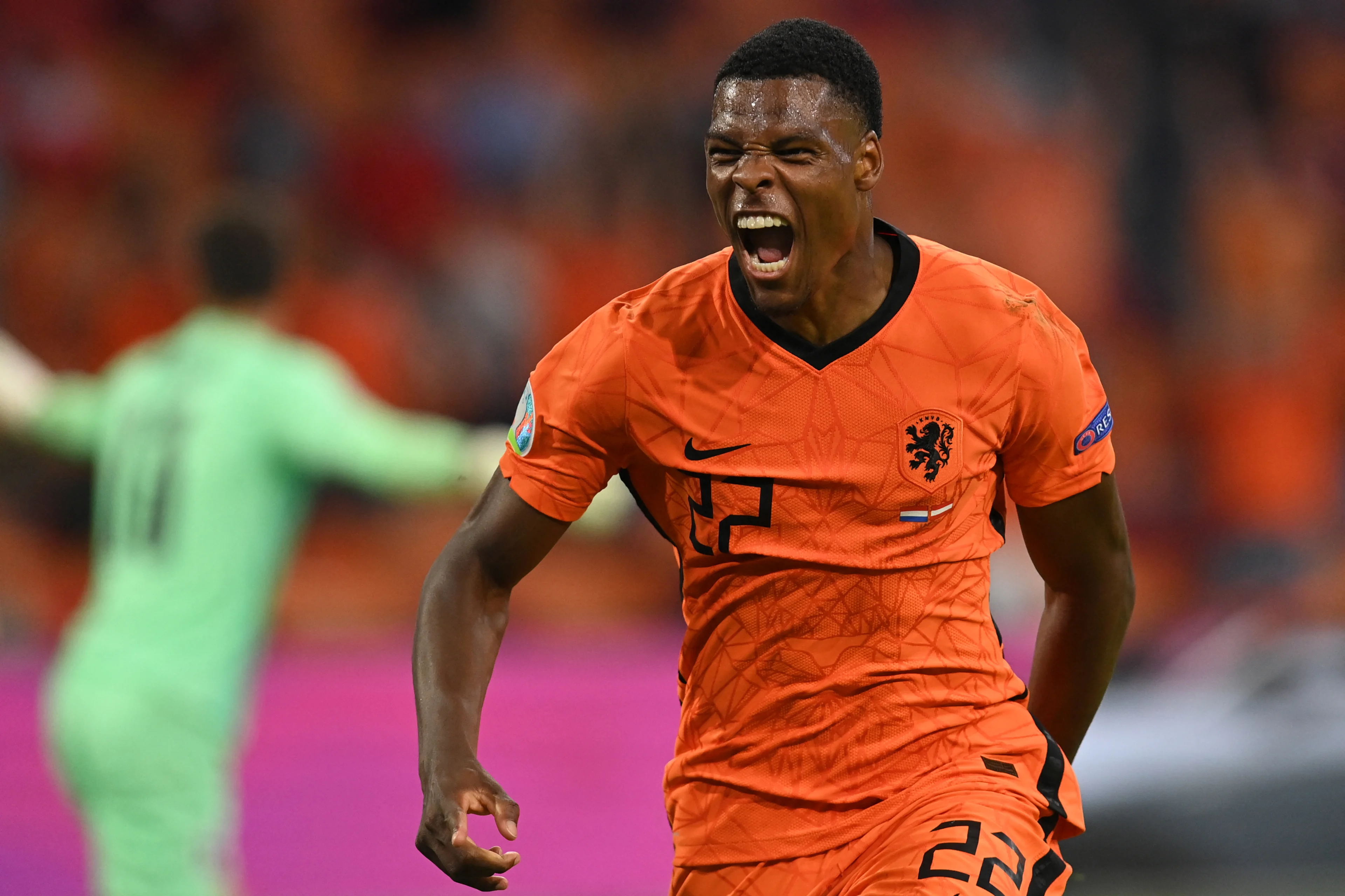 Van verrader tot volksheld: Denzel Dumfries had bijna voor Aruba gespeeld