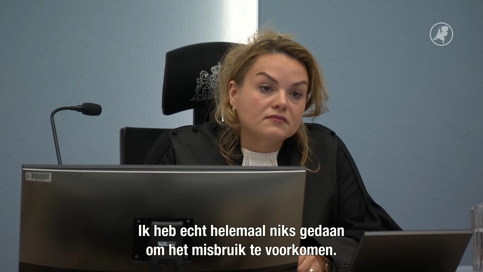 Verdachte Barendrechtse zedenzaak emotioneel bij voorlezen verklaring